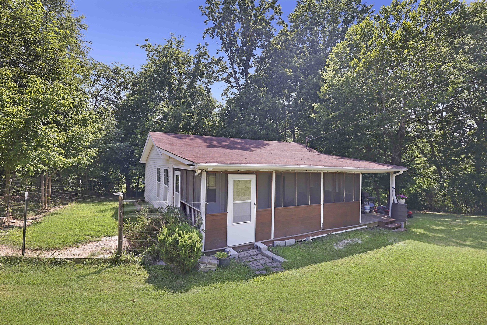 420 E Biggs Rd