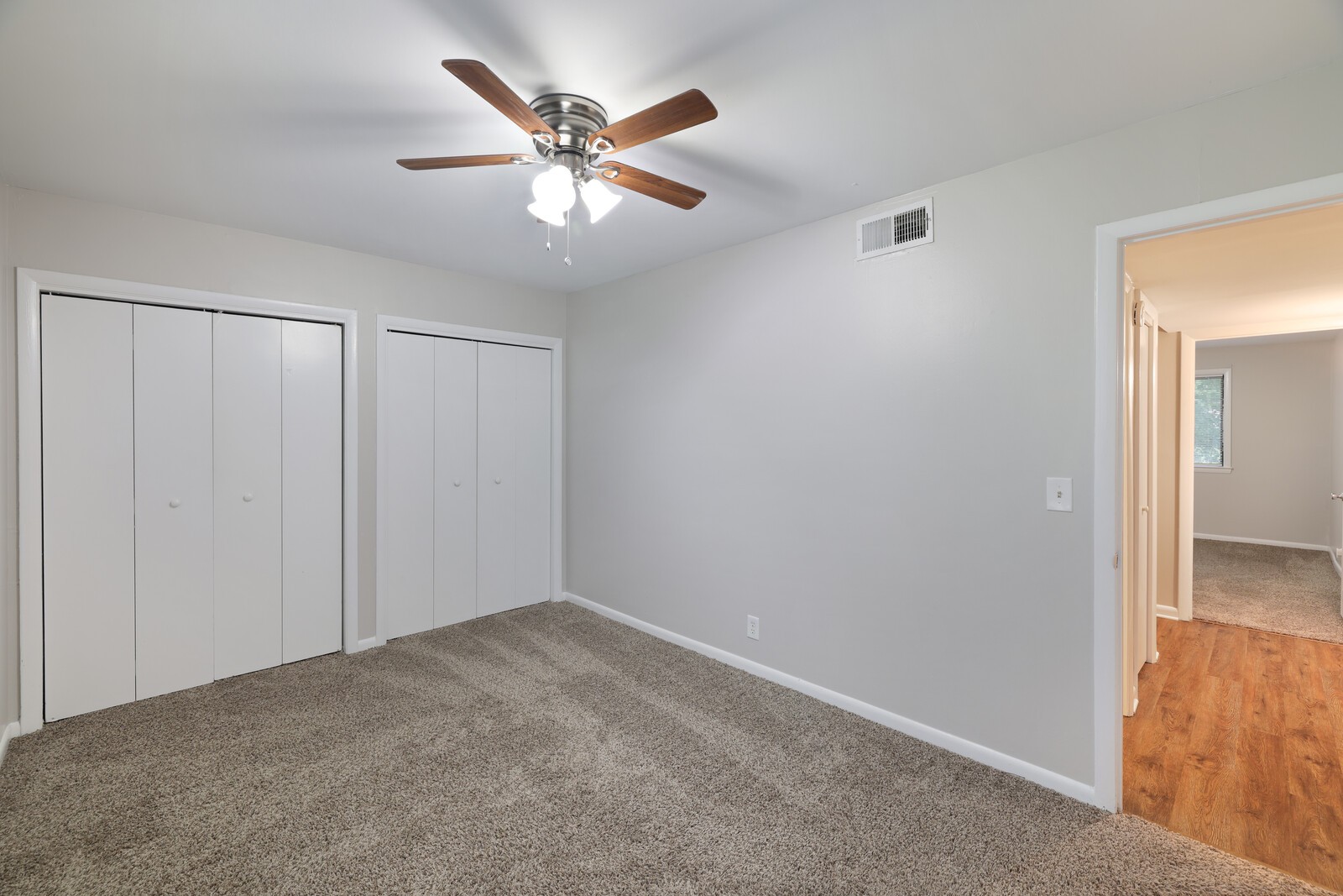 4958 Edmondson Pike Unit: J50