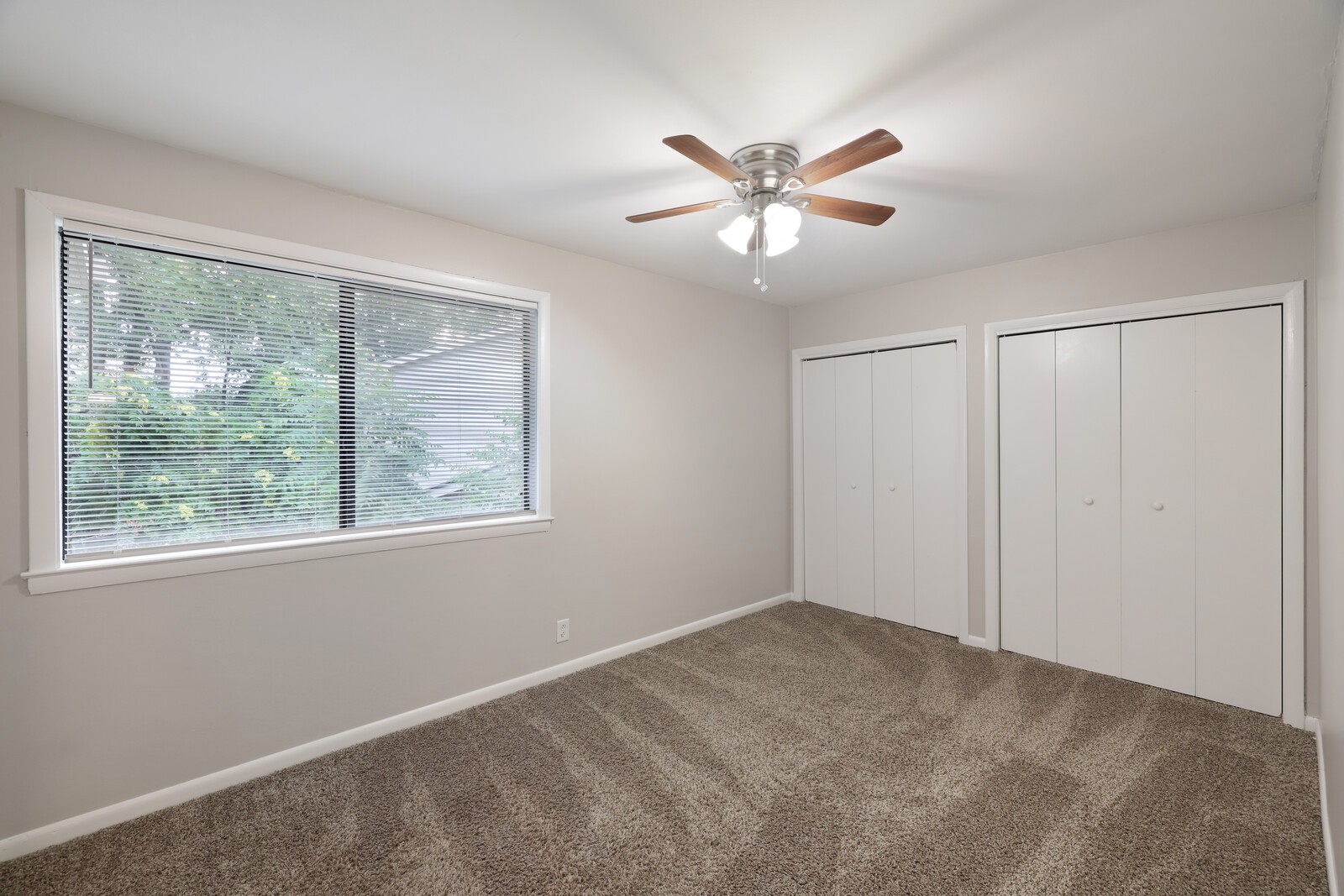 4958 Edmondson Pike Unit: J50