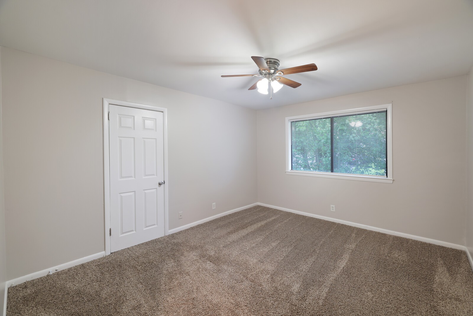4958 Edmondson Pike Unit: J50