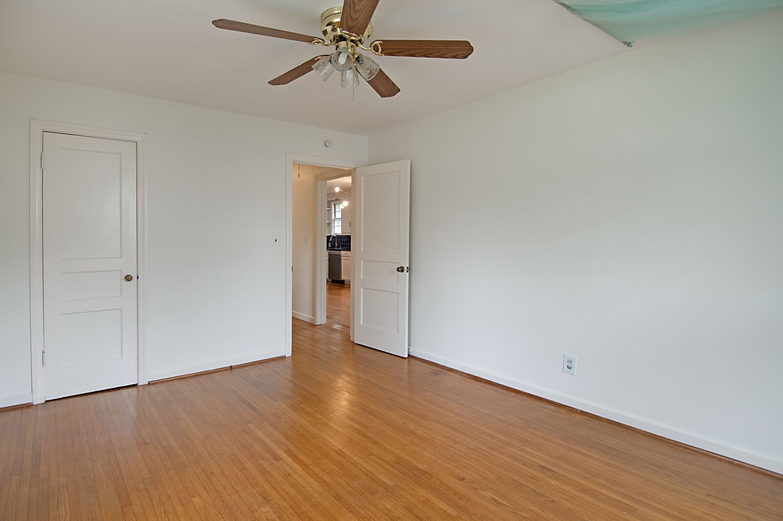 3399 Mimosa Dr