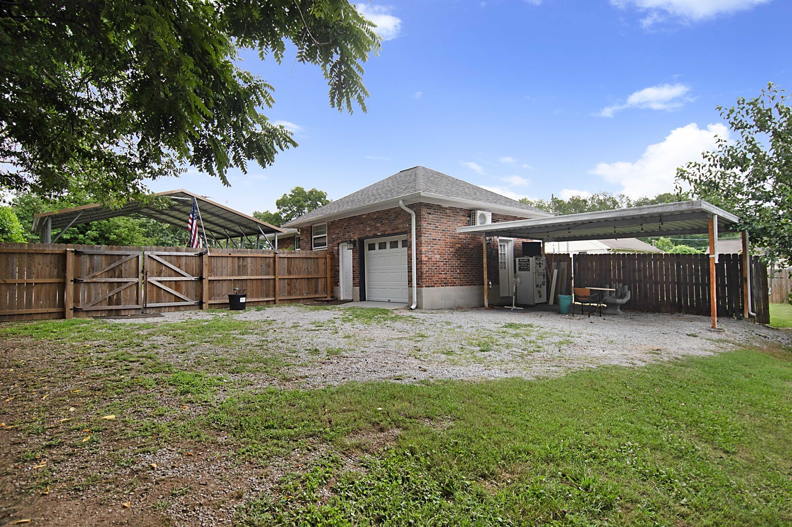 3399 Mimosa Dr