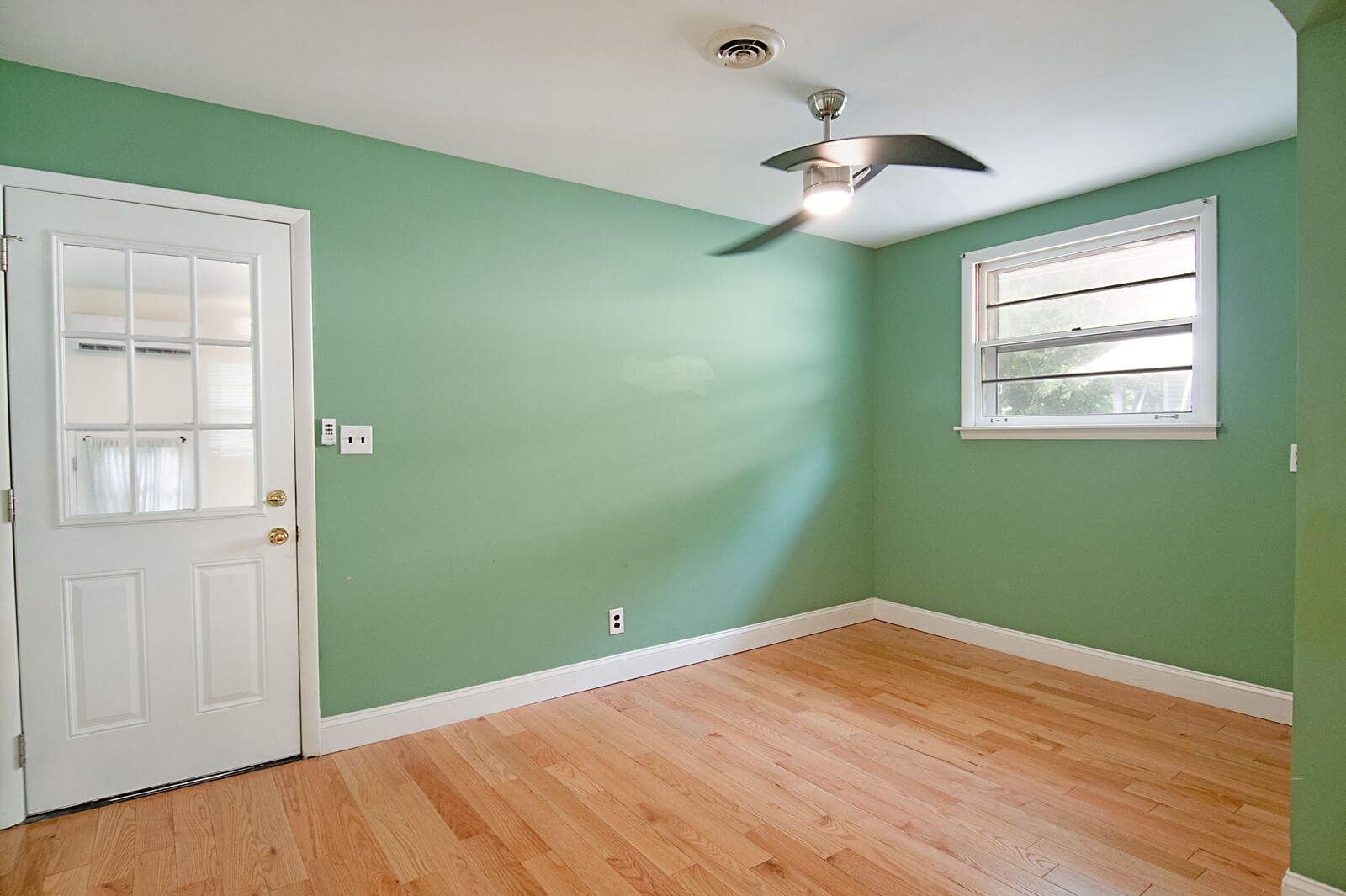 3399 Mimosa Dr