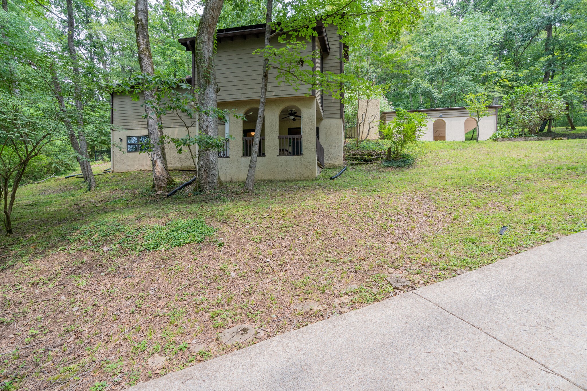 6722 Duquaine Ct