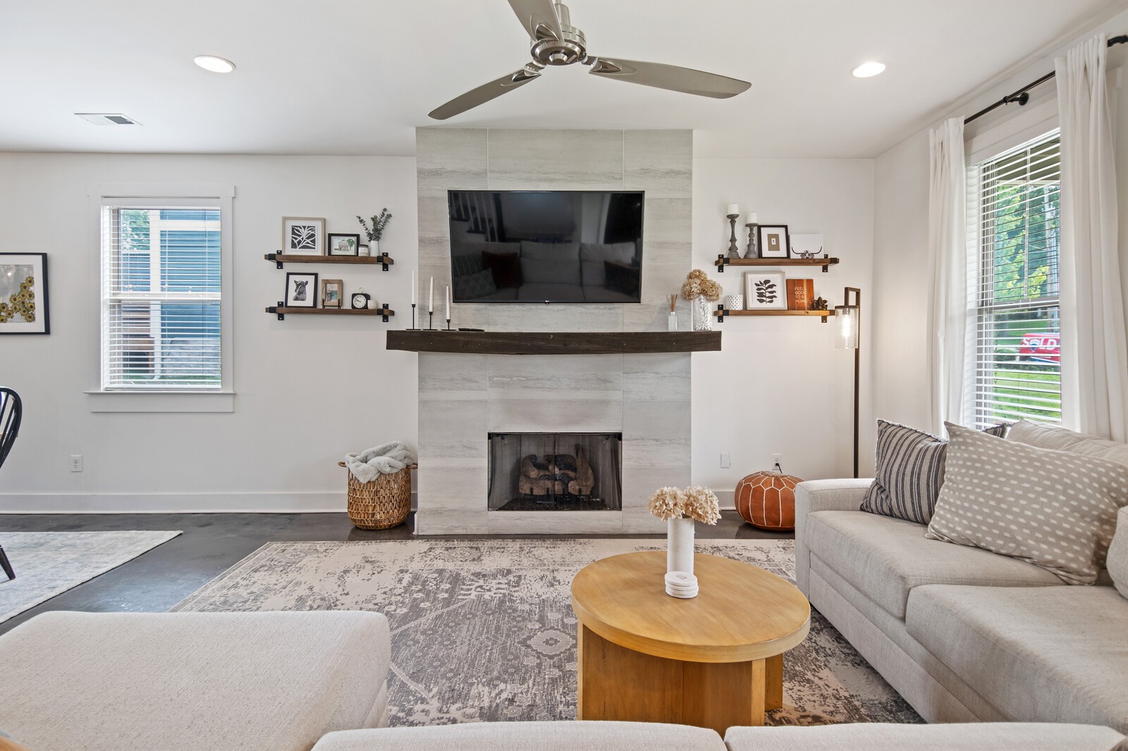 1621 Cahal Ave Unit: A