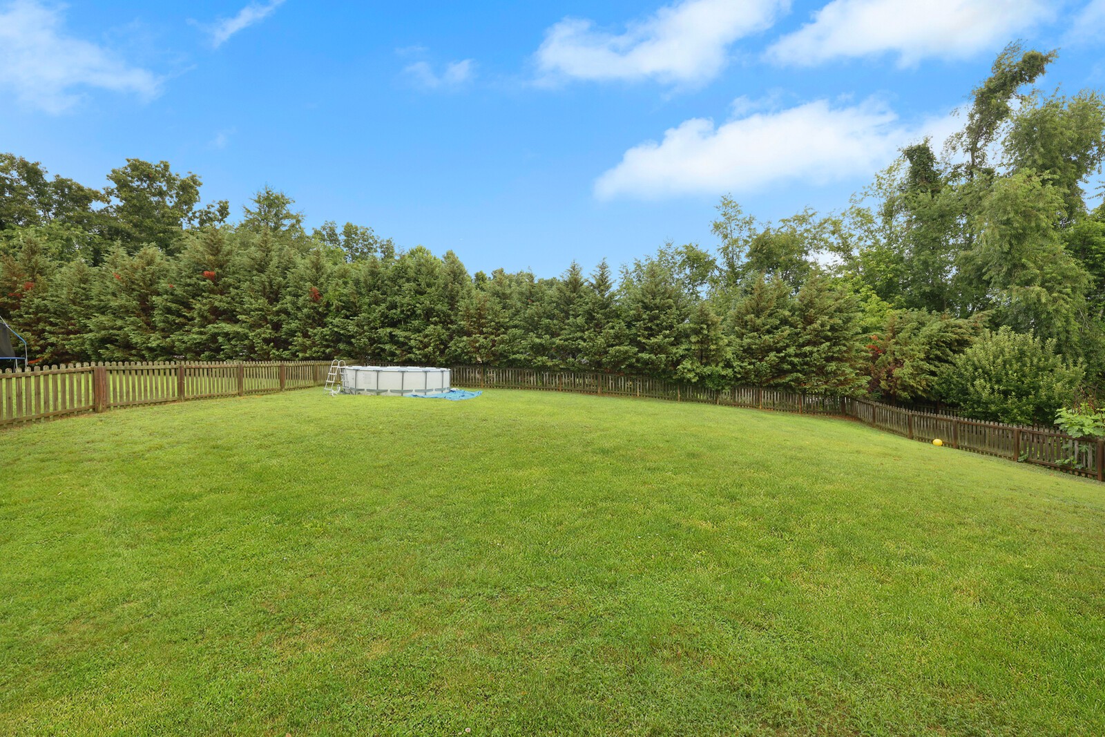 1122 Garrettsburg Rd
