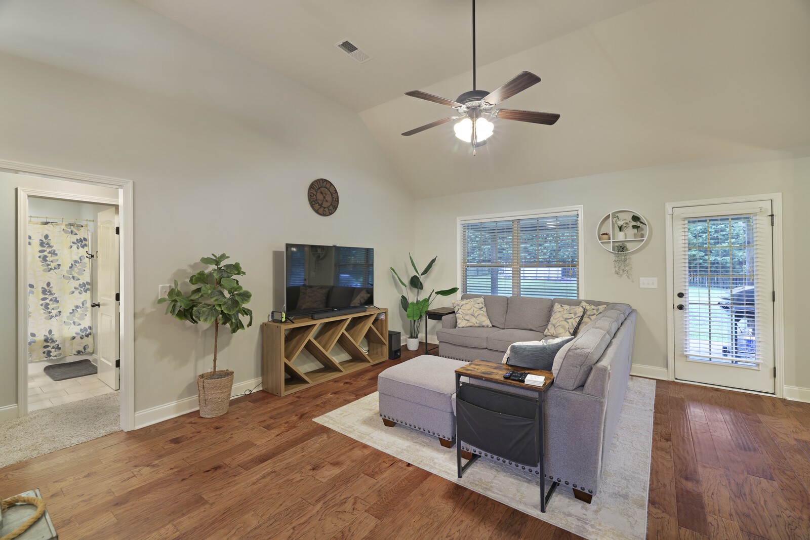 1122 Garrettsburg Rd