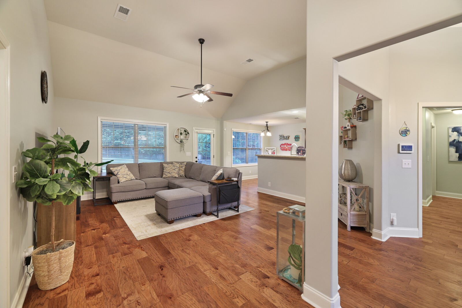 1122 Garrettsburg Rd