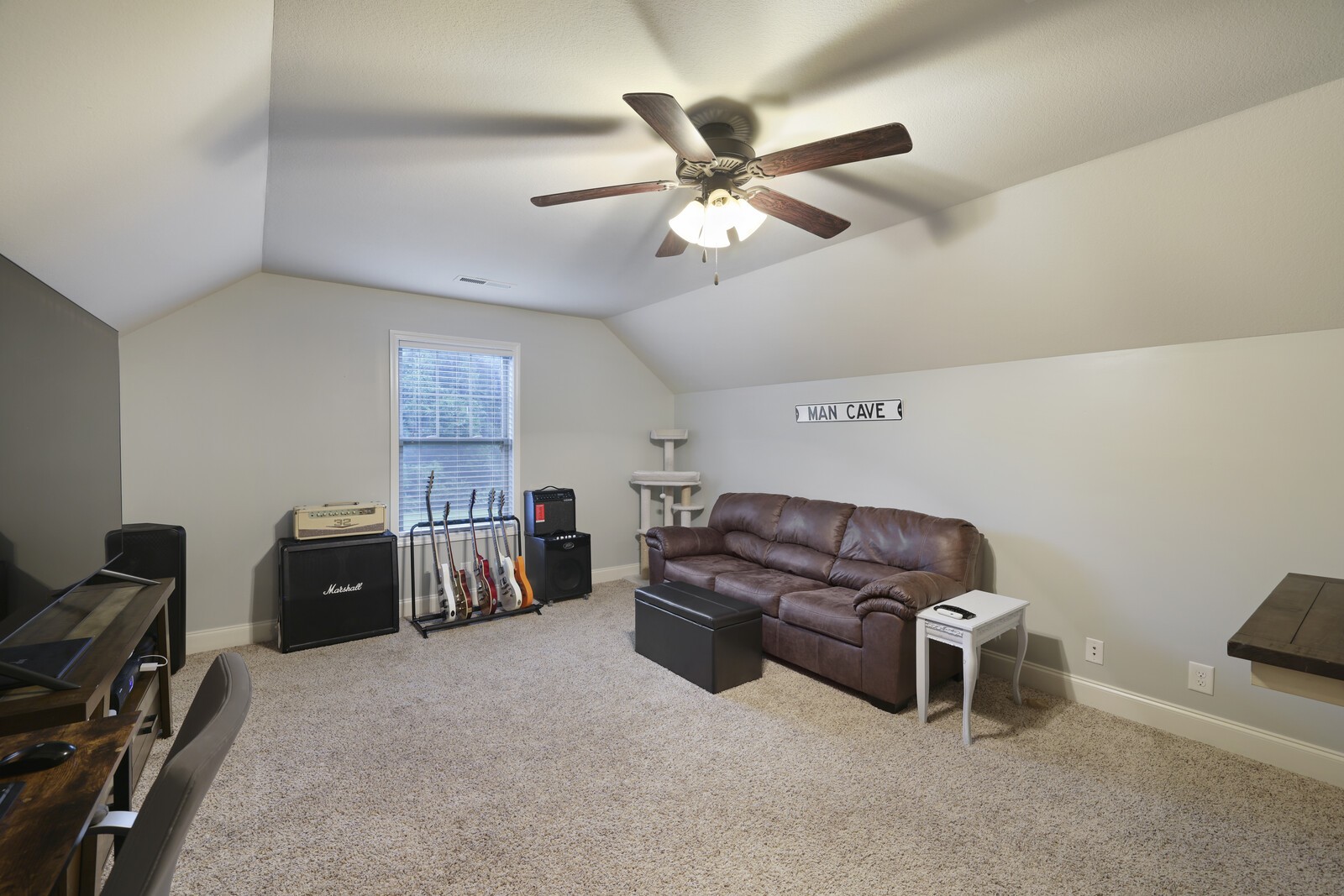 1122 Garrettsburg Rd