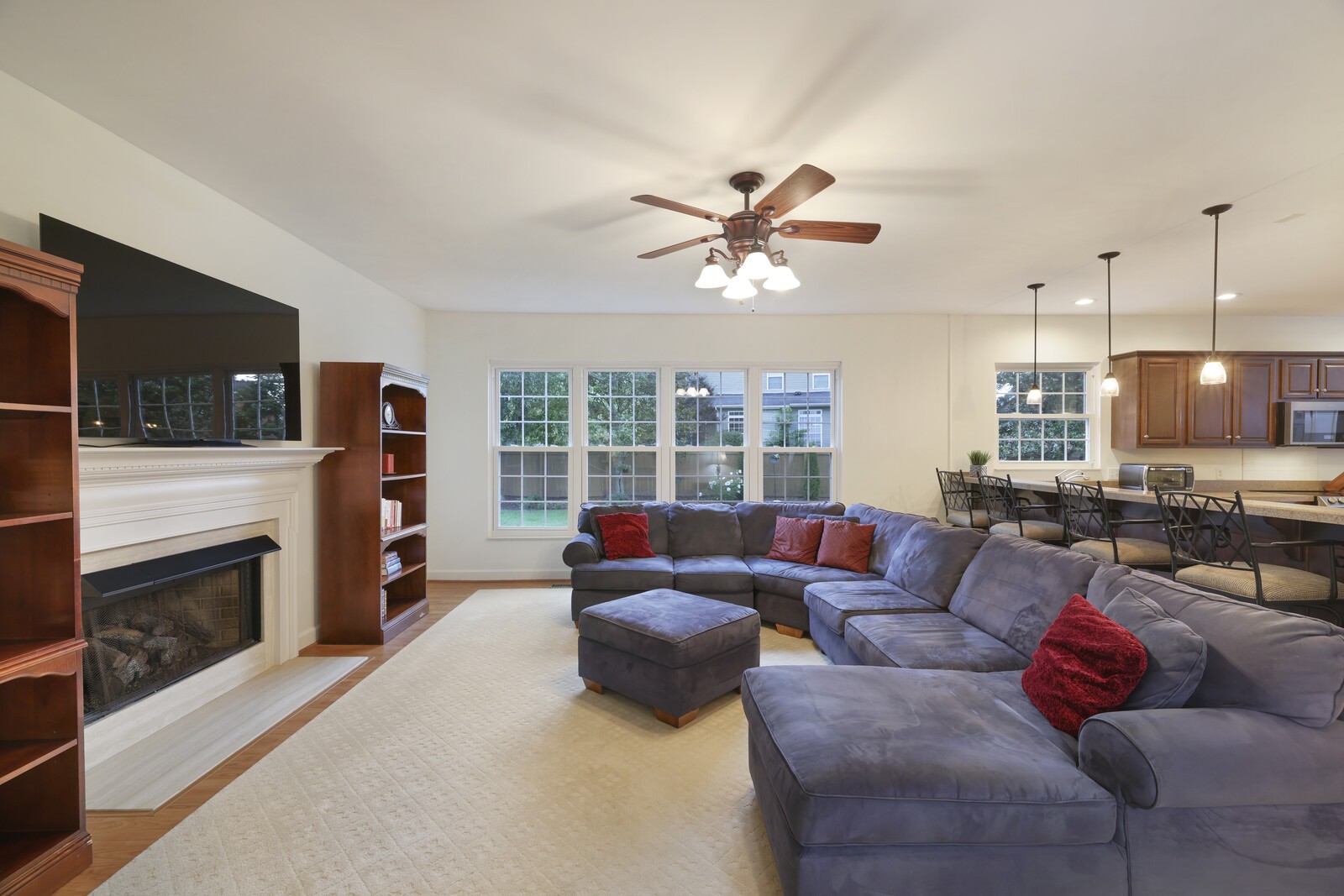 804 Gadsden Pl