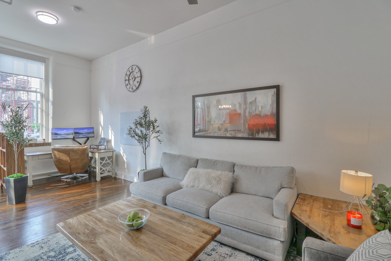 601 Madison St Unit: 202