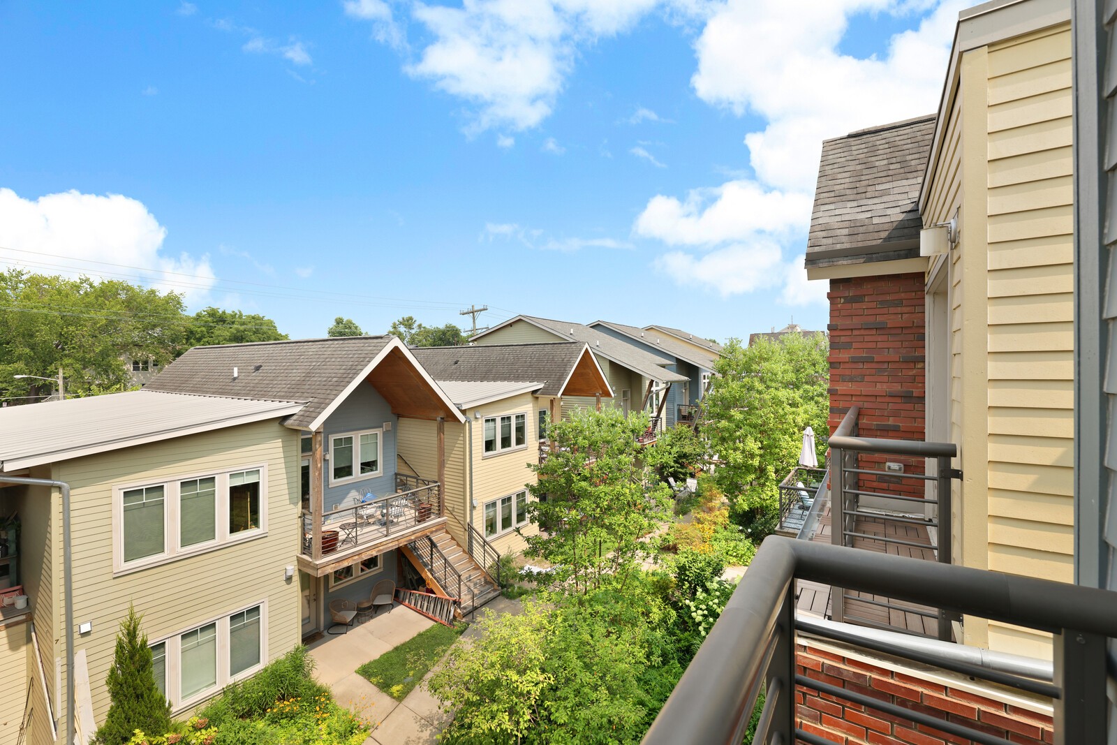 1325 5th Ave, N Unit: 25