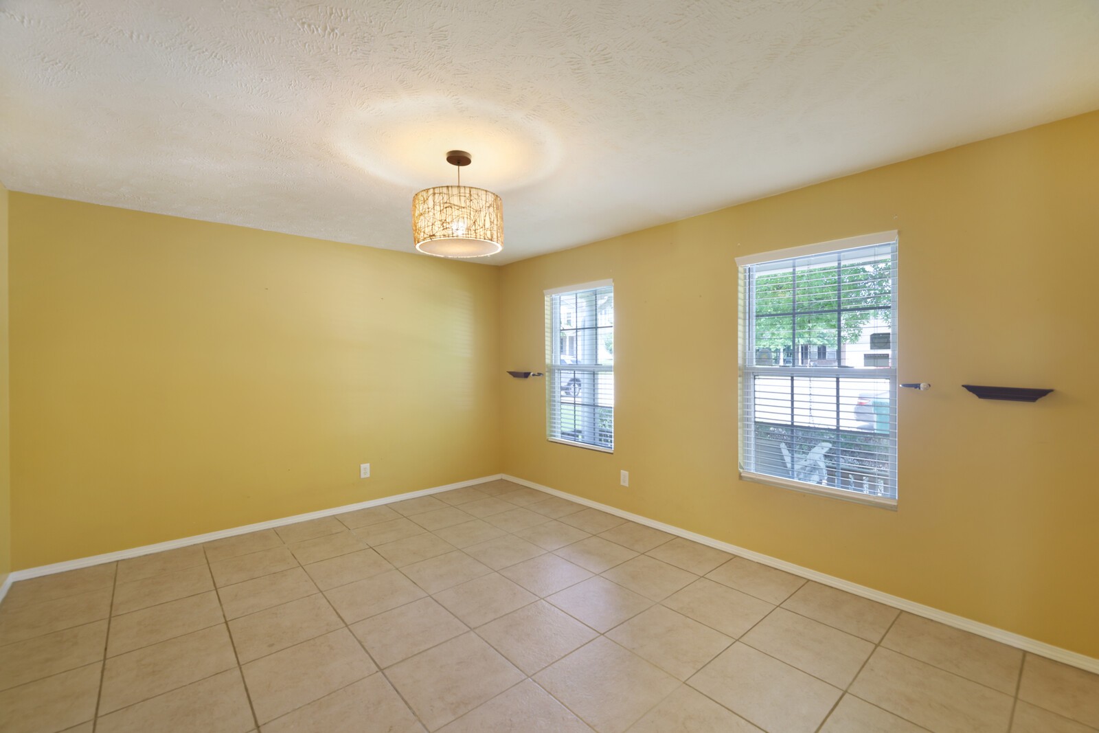 5084 Smith Springs Pkwy