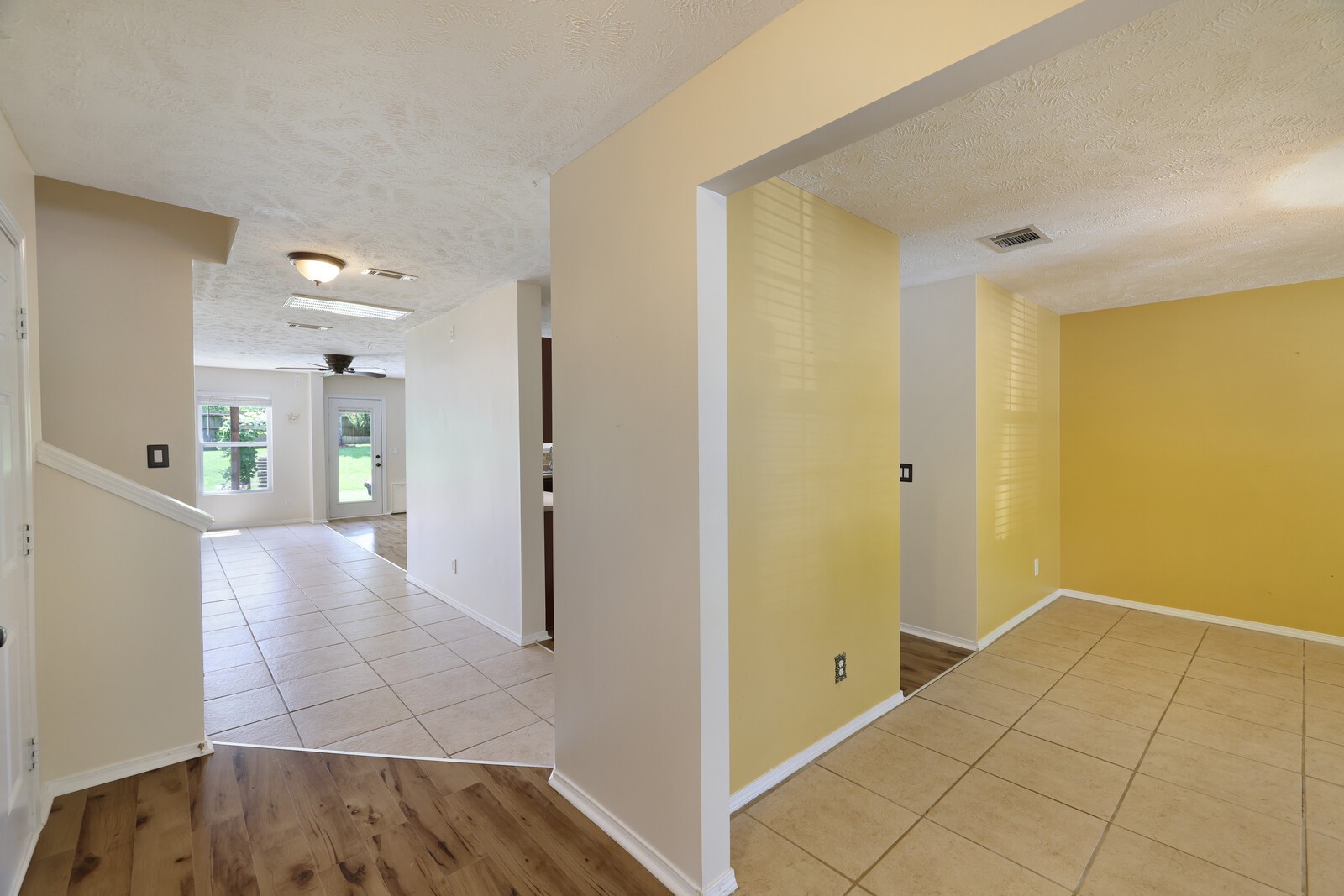5084 Smith Springs Pkwy