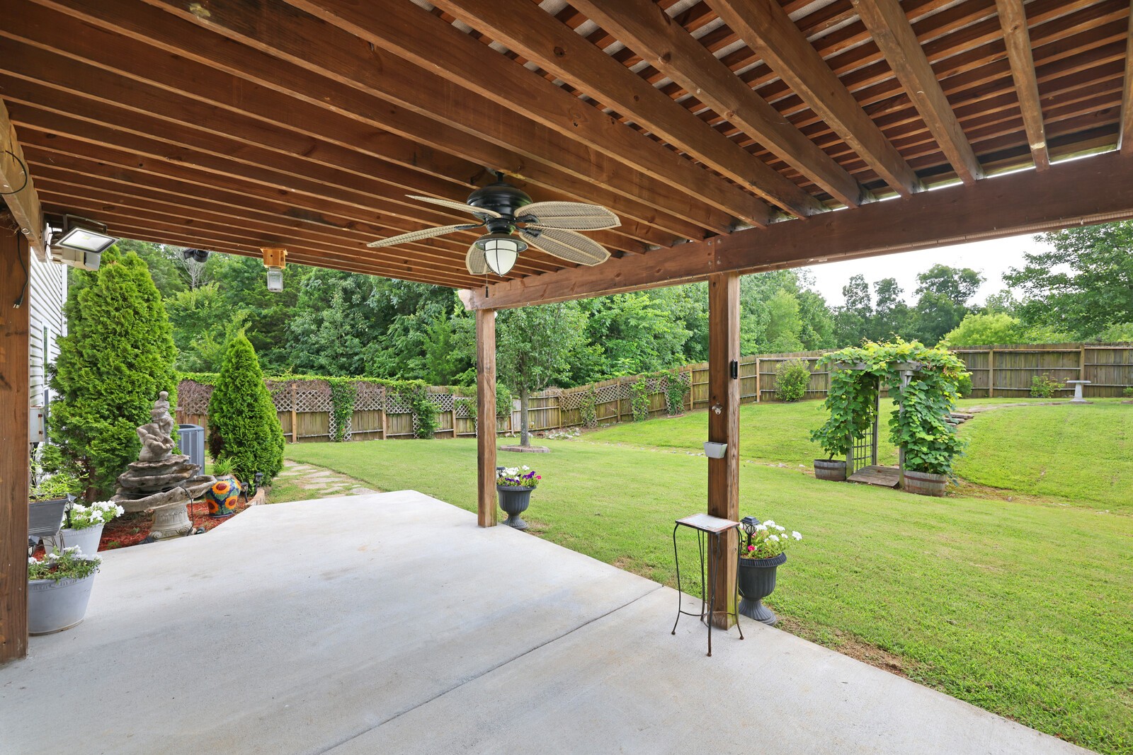 5084 Smith Springs Pkwy