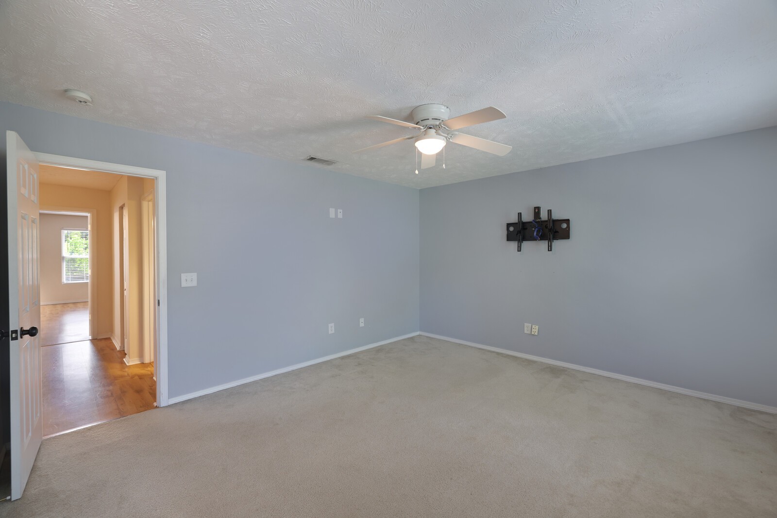 5084 Smith Springs Pkwy