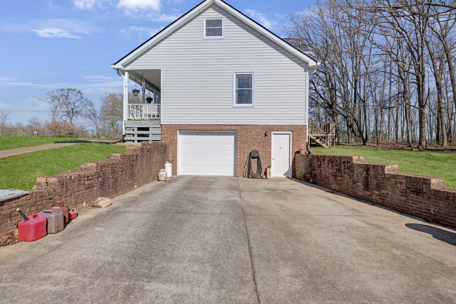 2123 Kidd Rd