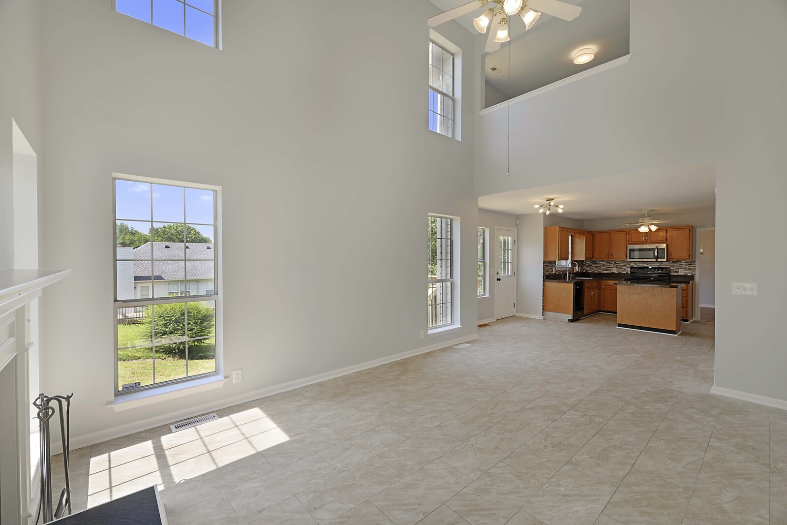 1112 Holt Hills Pl