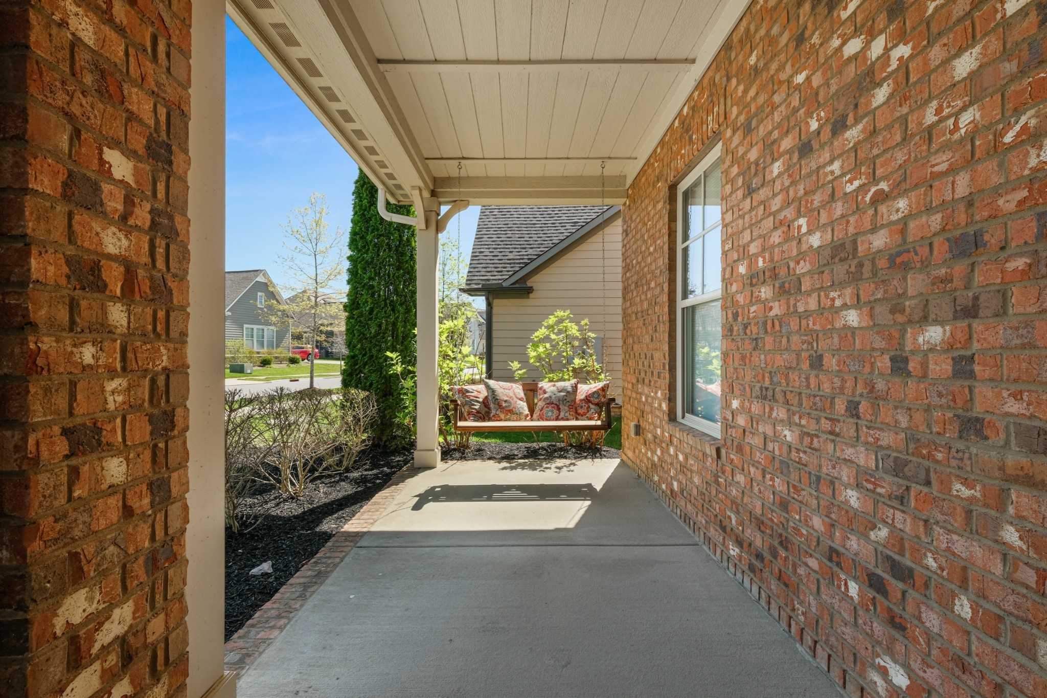 2844 Americus Dr