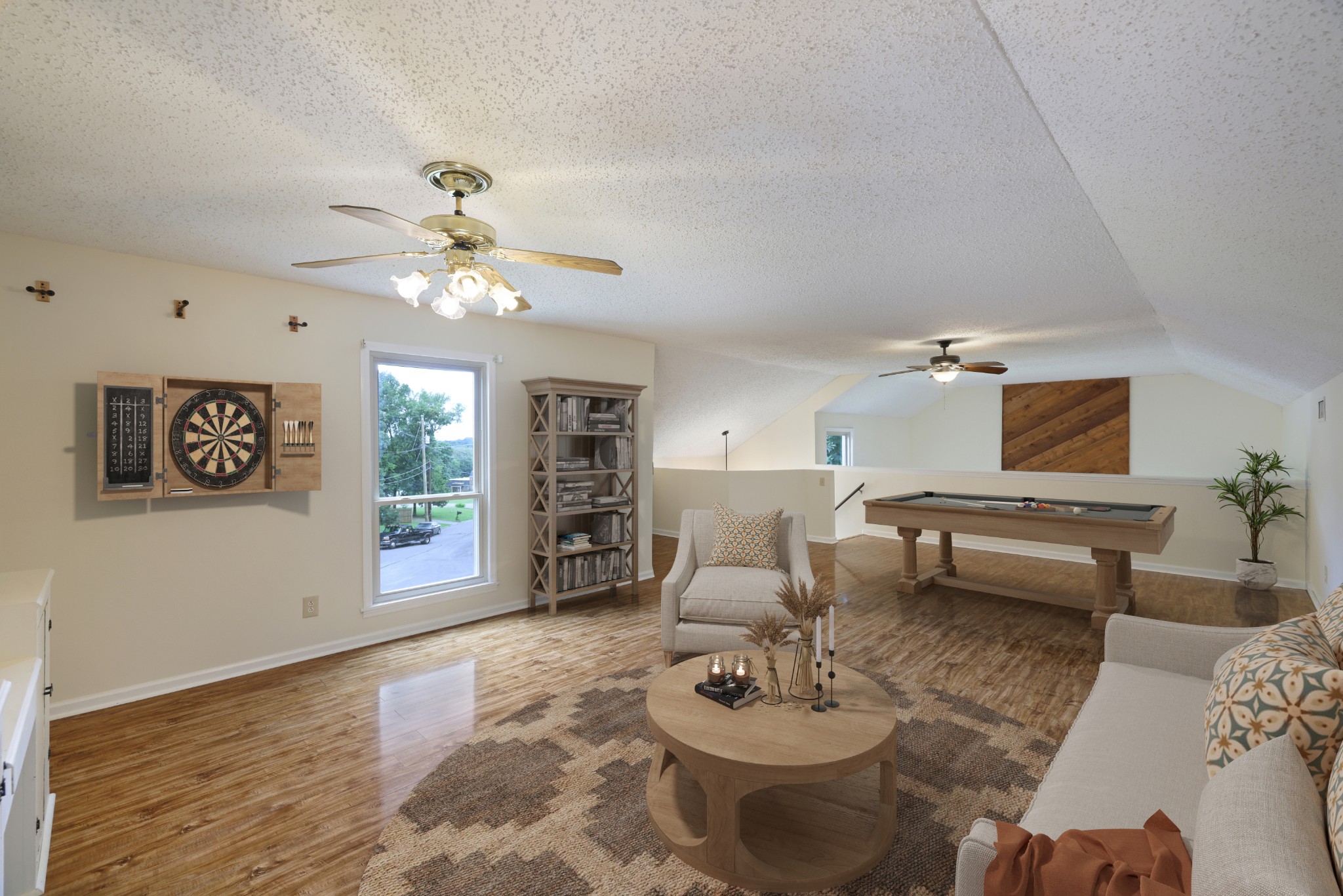 313 Canberra Ct
