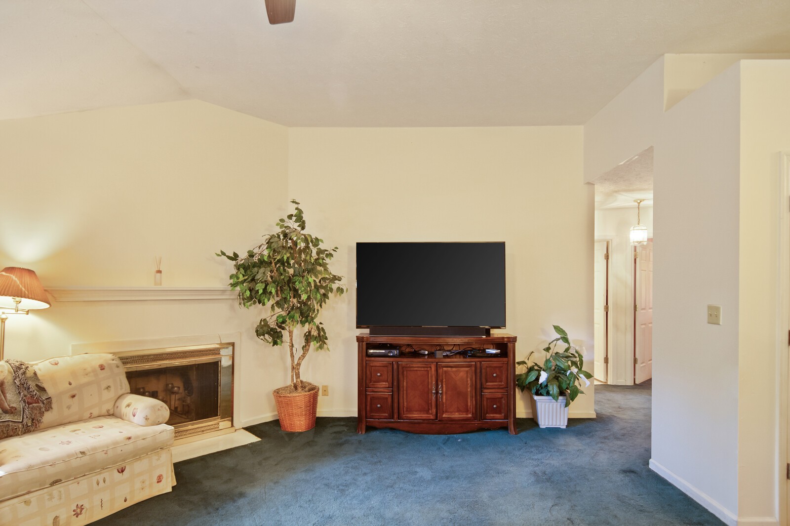 1345 Timber Valley Dr