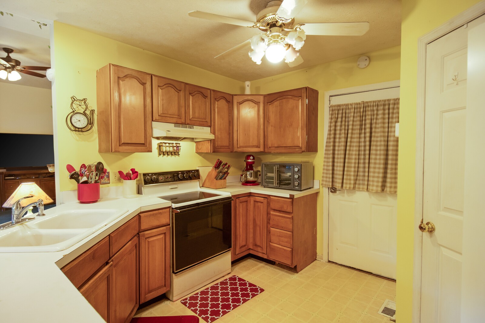 1345 Timber Valley Dr
