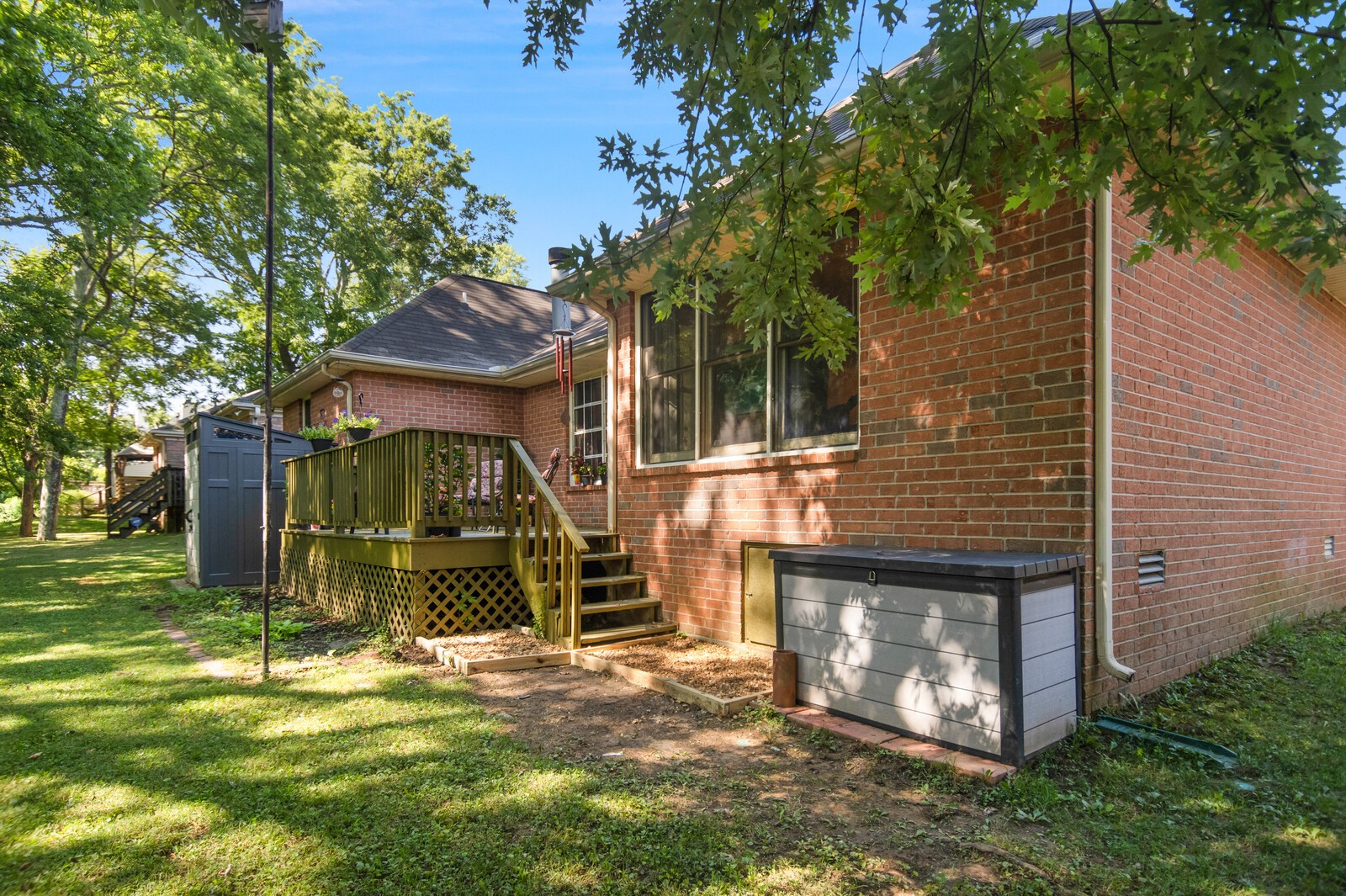 1345 Timber Valley Dr