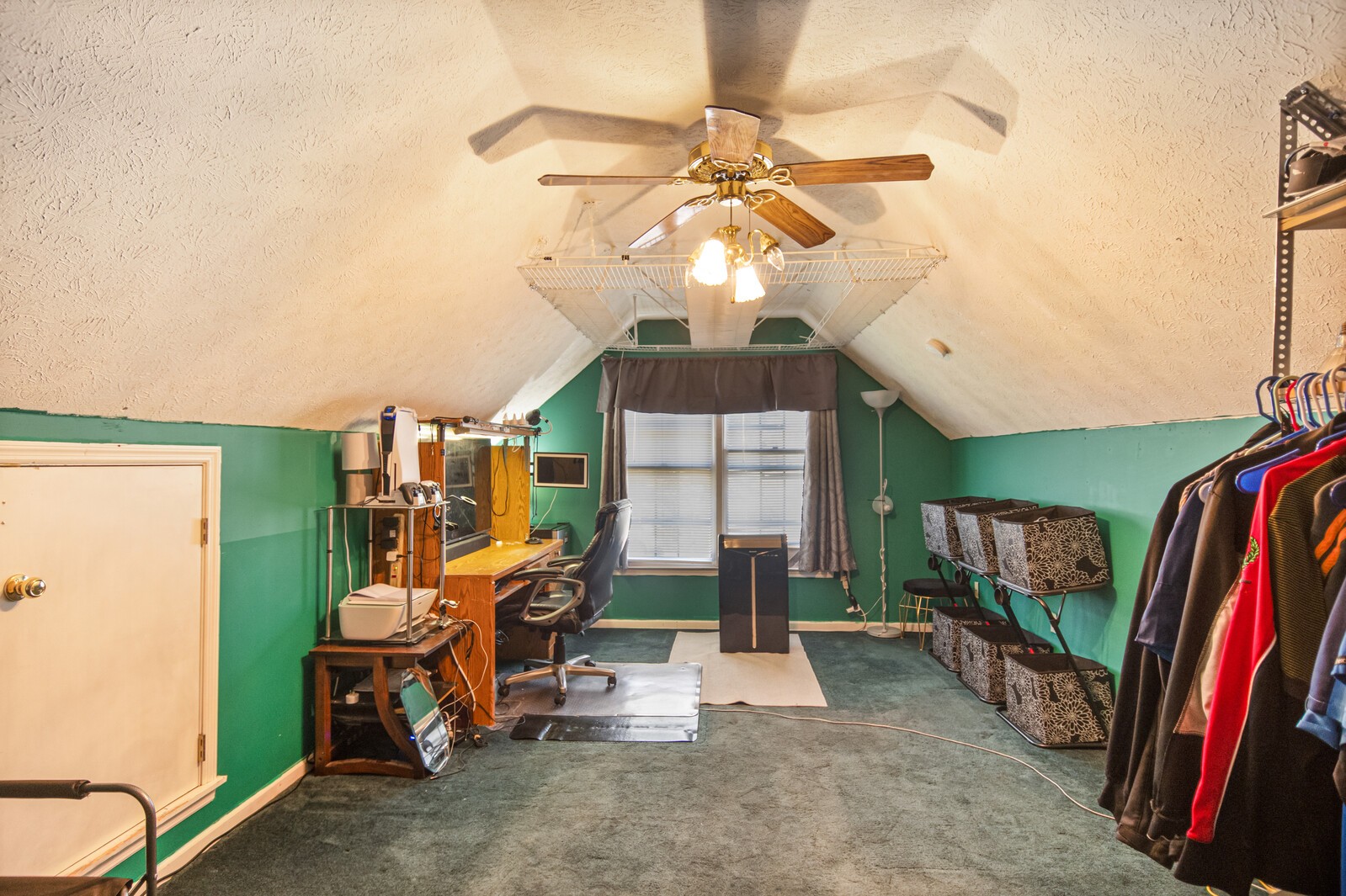 1345 Timber Valley Dr