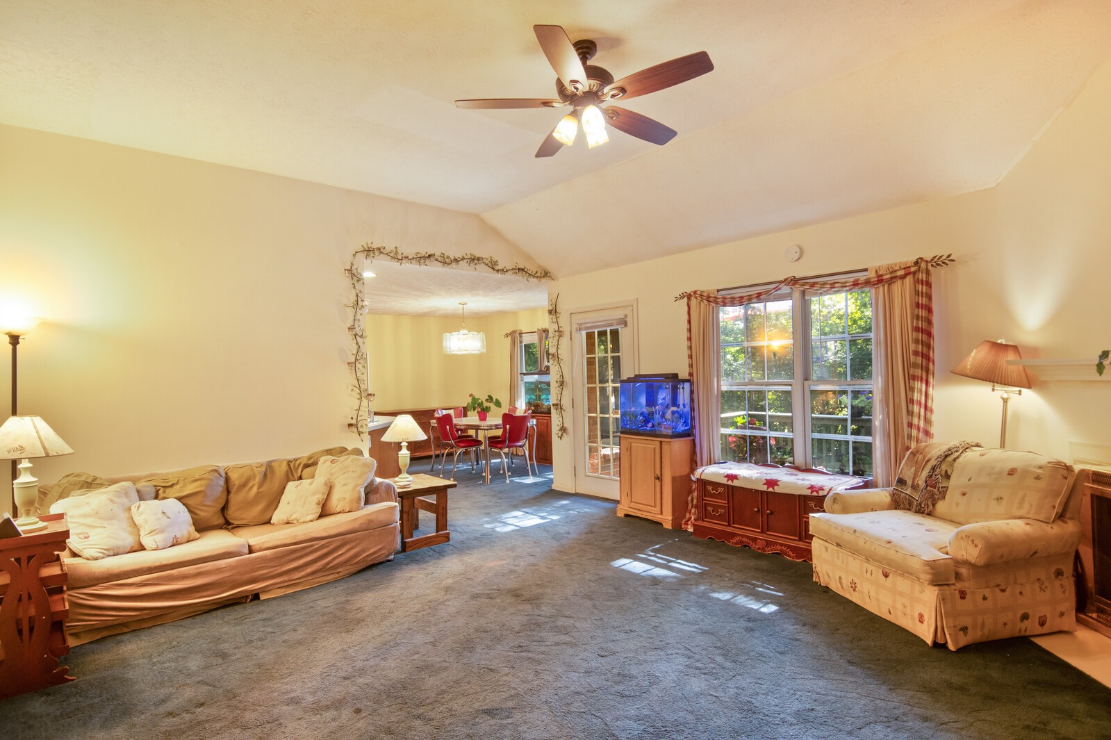 1345 Timber Valley Dr