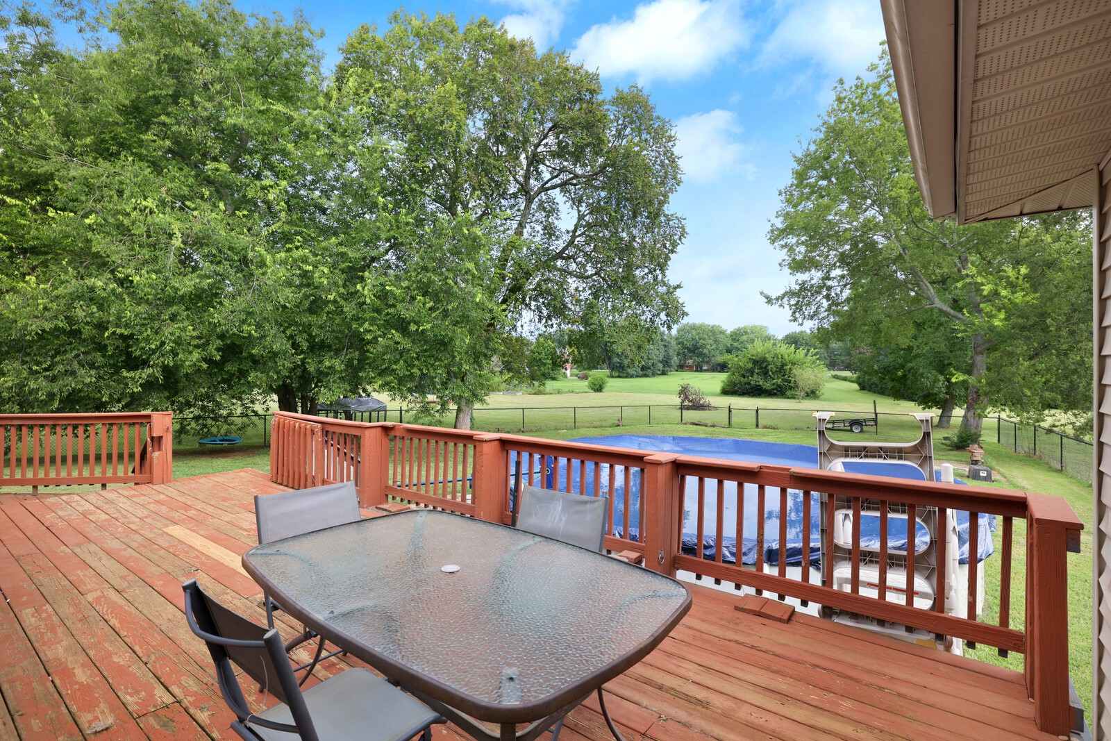 3310 Middleton Dr