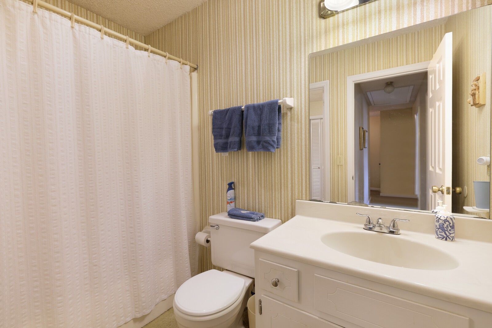 4001 Anderson Rd Unit: K24