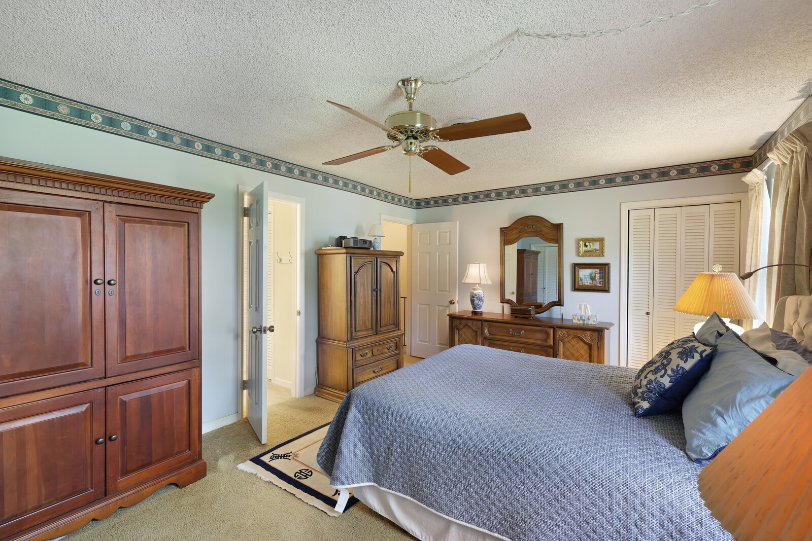 4001 Anderson Rd Unit: K24