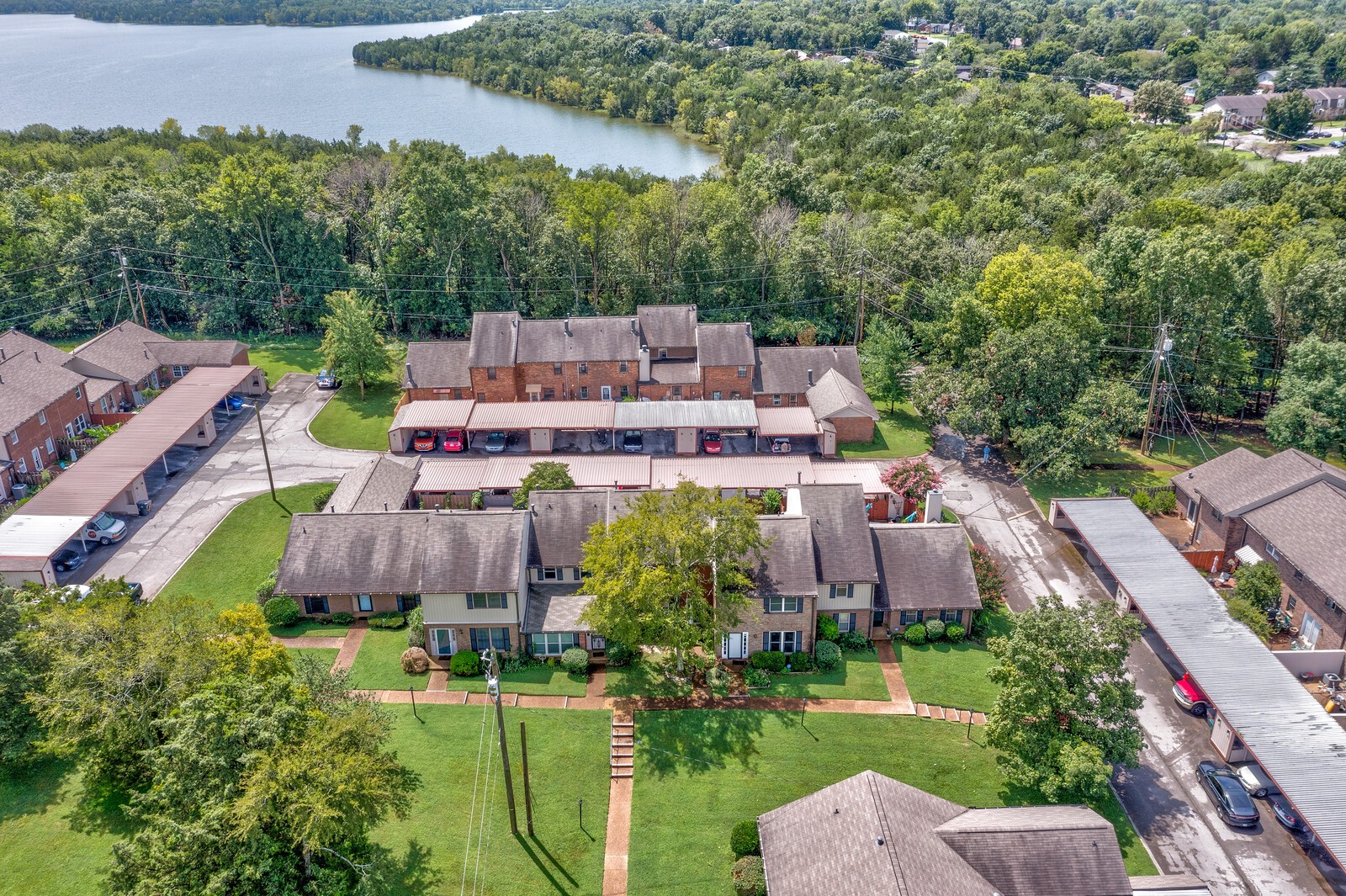 4001 Anderson Rd Unit: K24