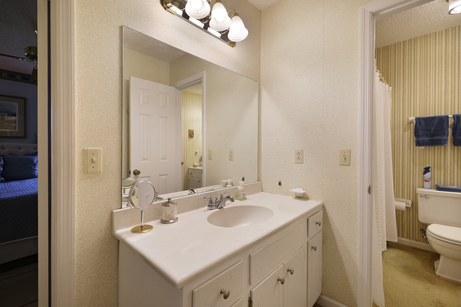 4001 Anderson Rd Unit: K24