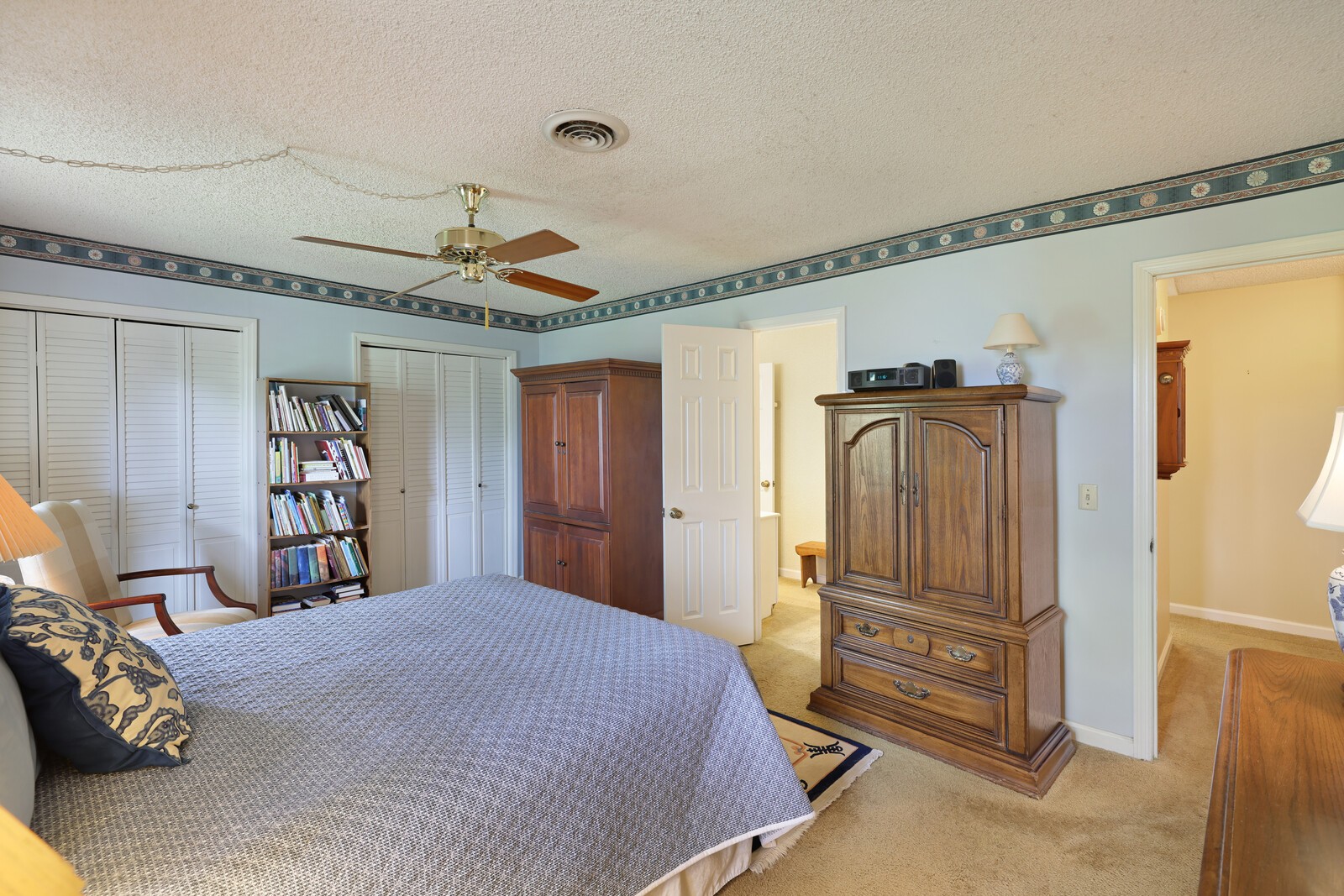 4001 Anderson Rd Unit: K24