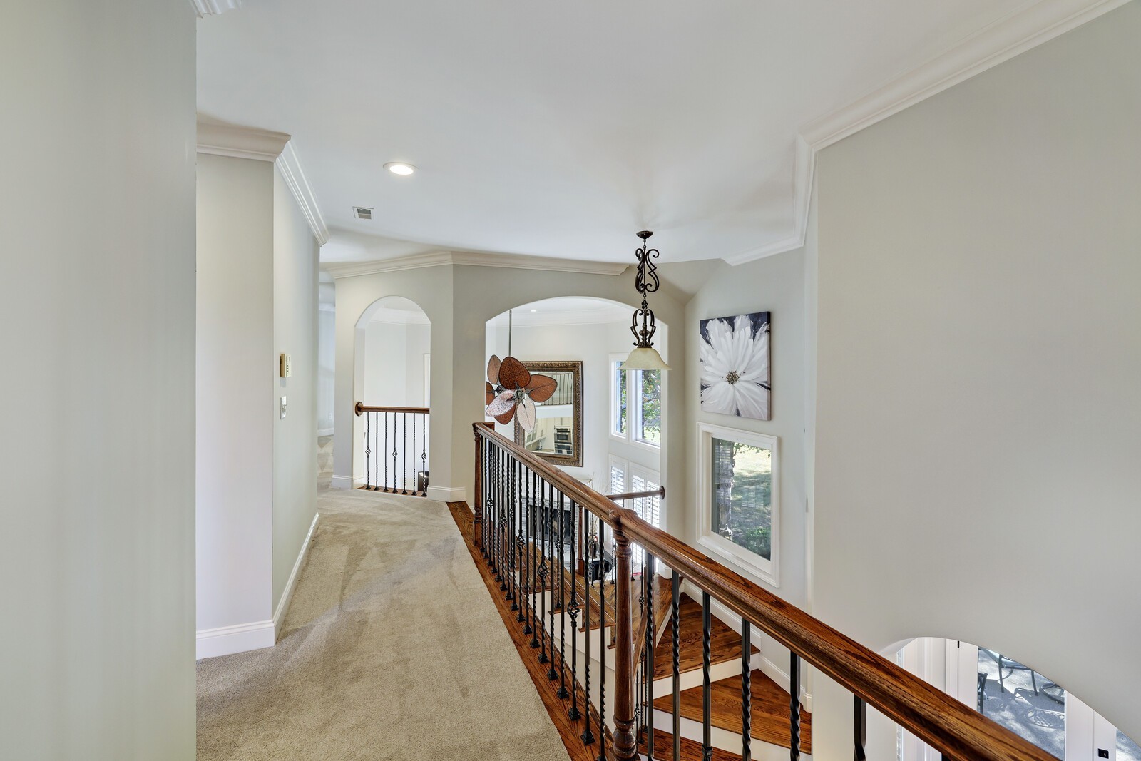 425 Ridgecrest Ln