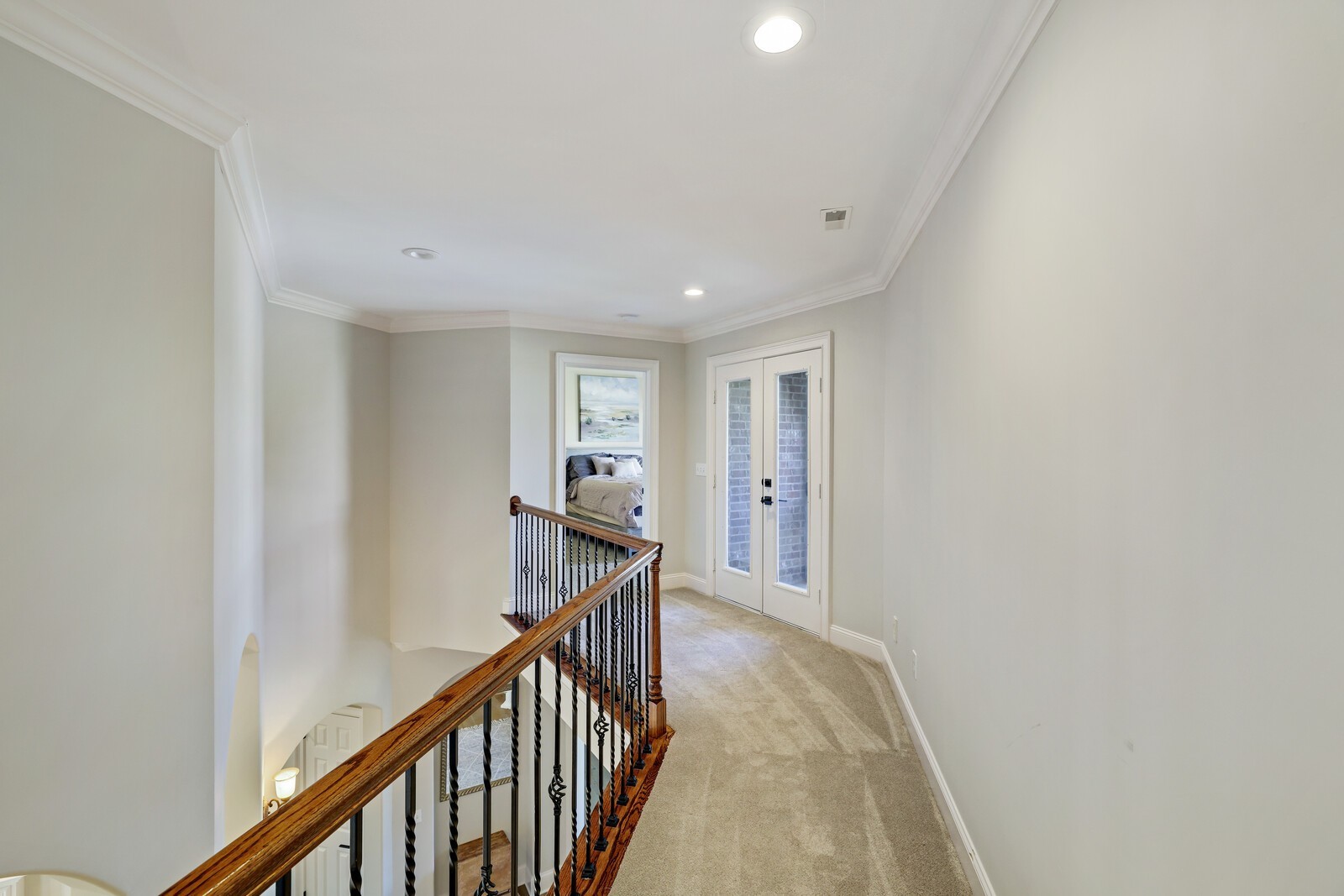 425 Ridgecrest Ln