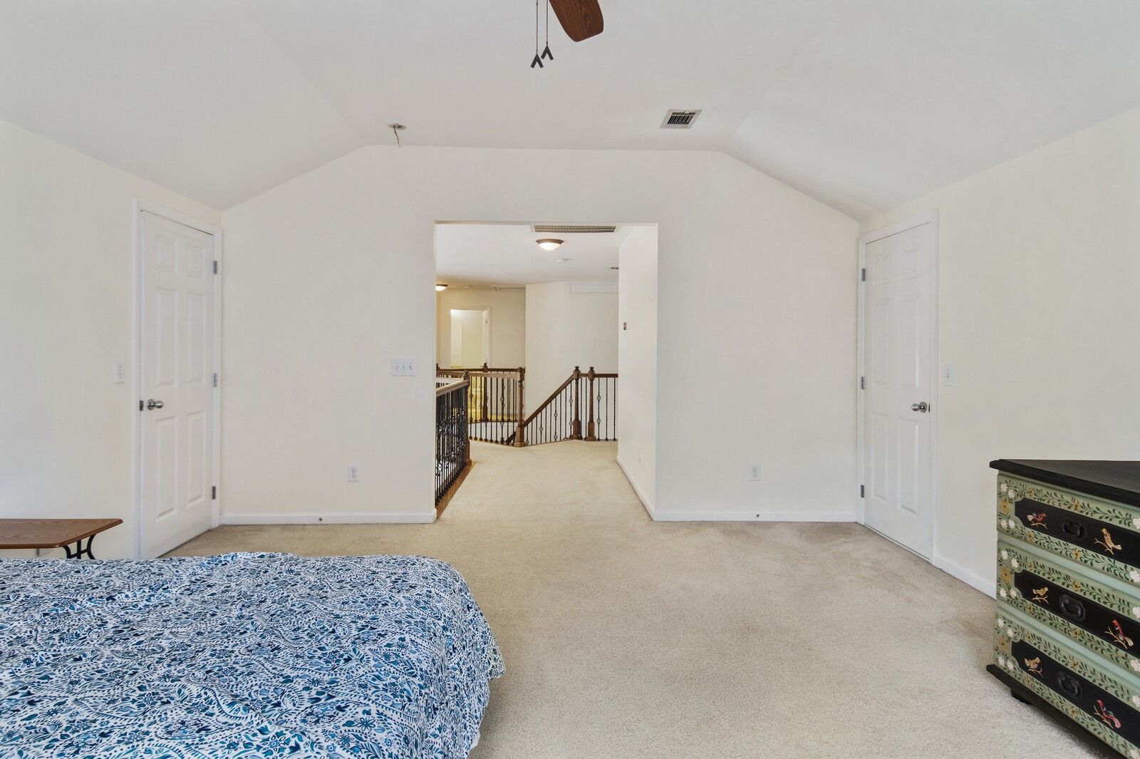 250 Cobblestone Lndg