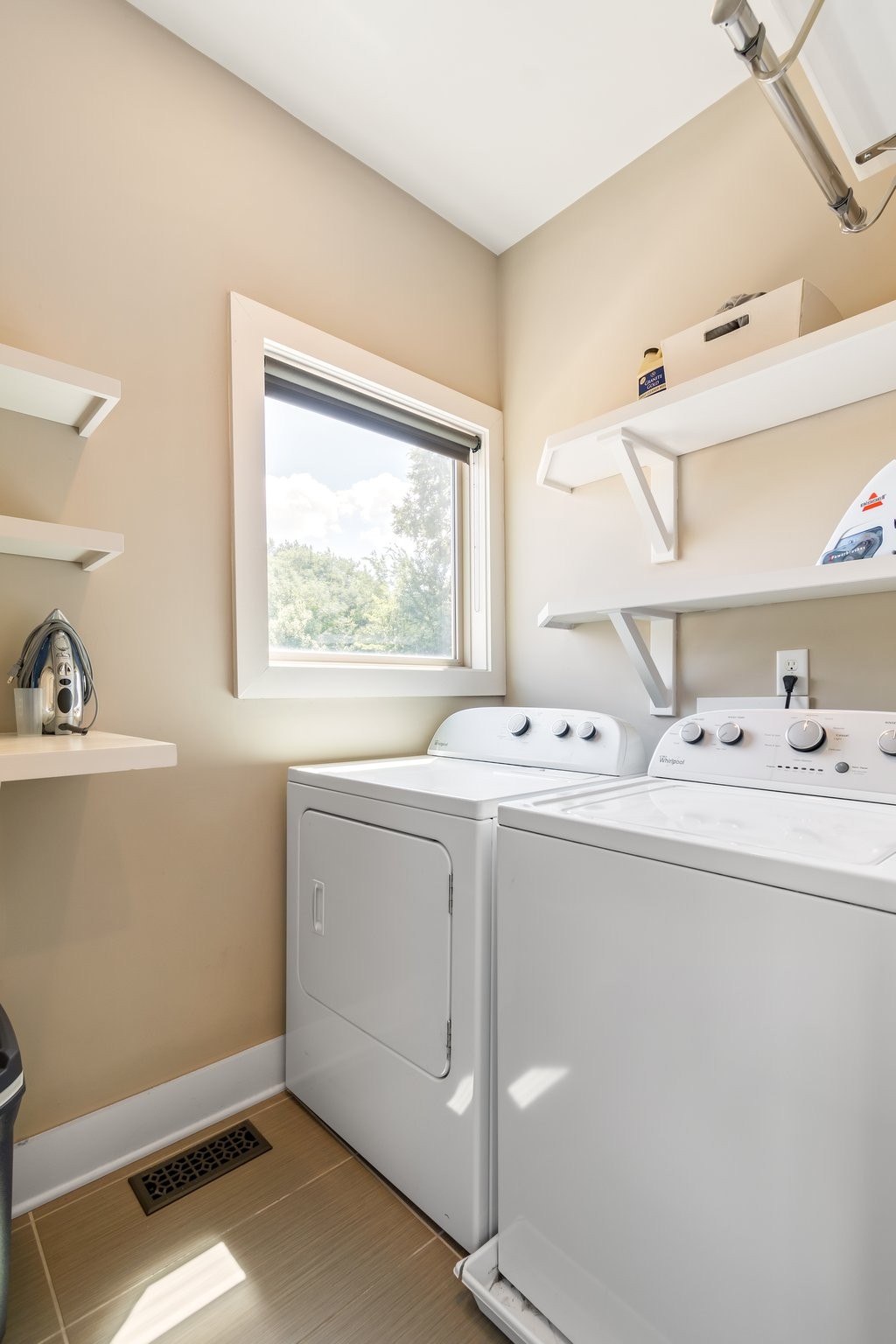 502 Southgate Ave Unit: 7