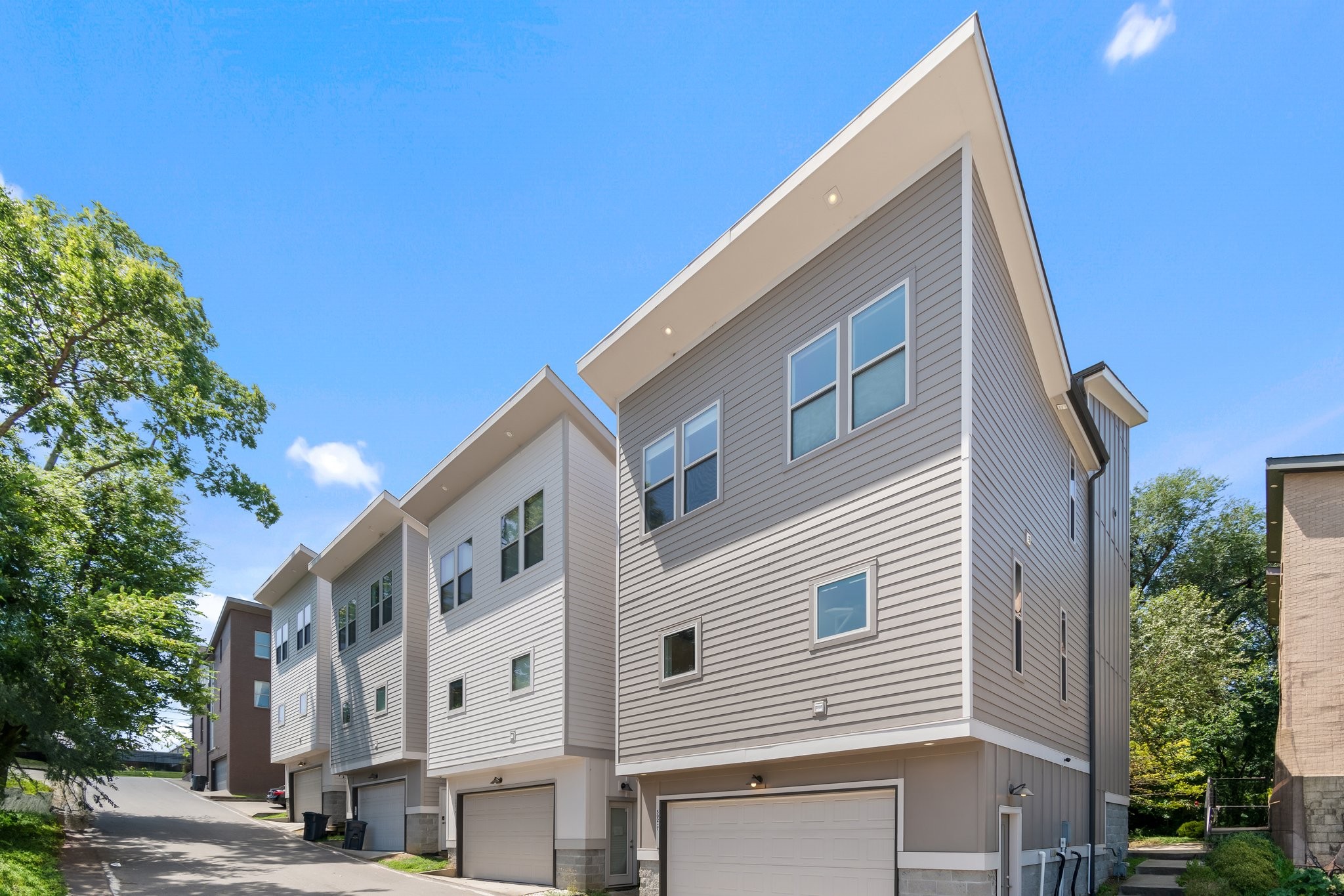 502 Southgate Ave Unit: 7