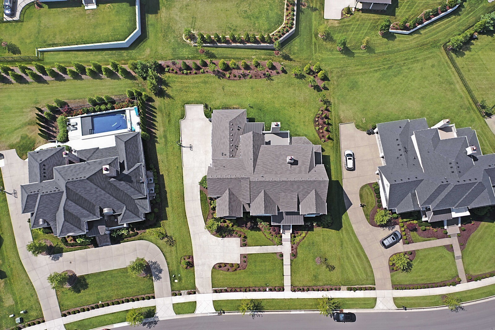 9227 Lehigh Dr