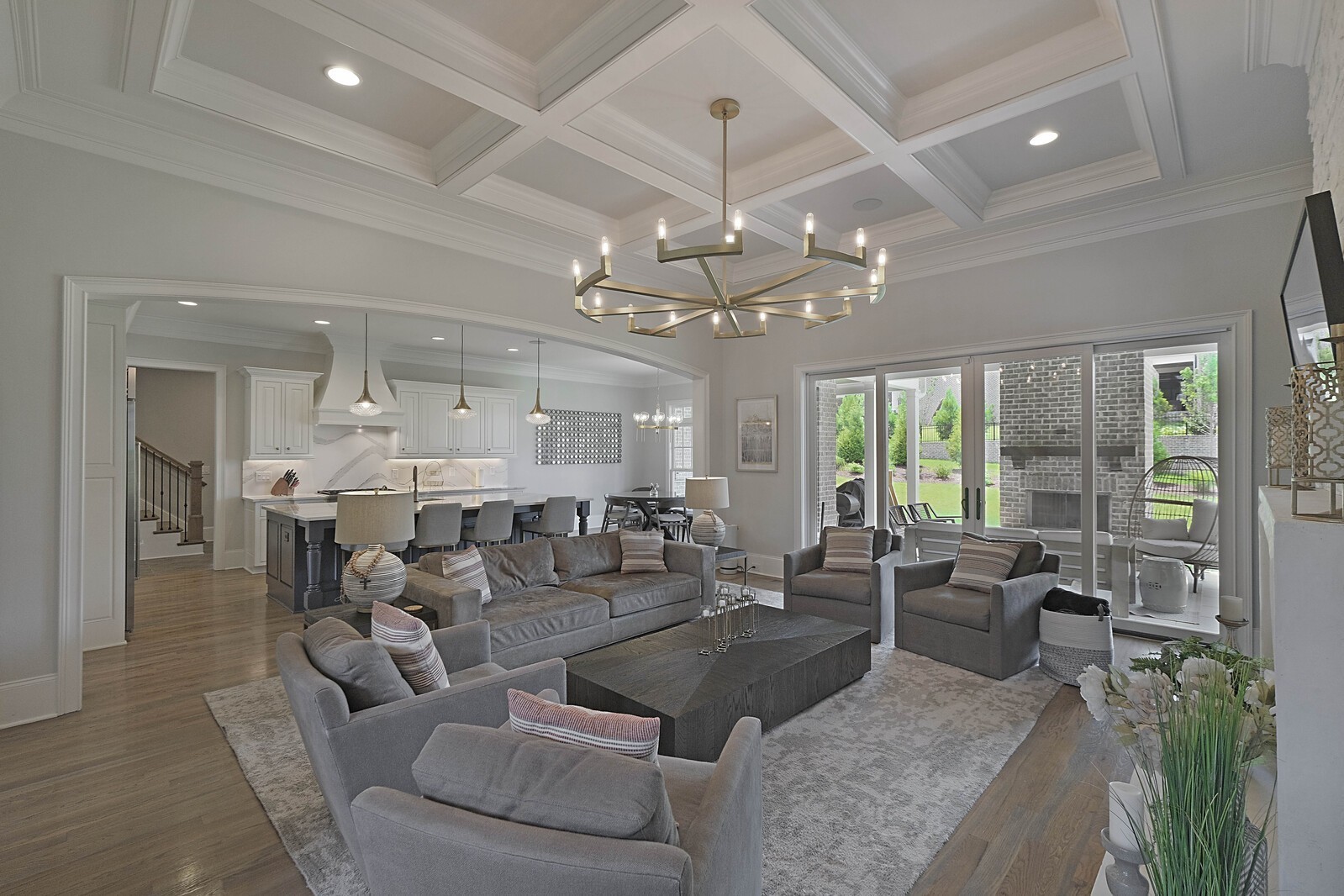 9227 Lehigh Dr