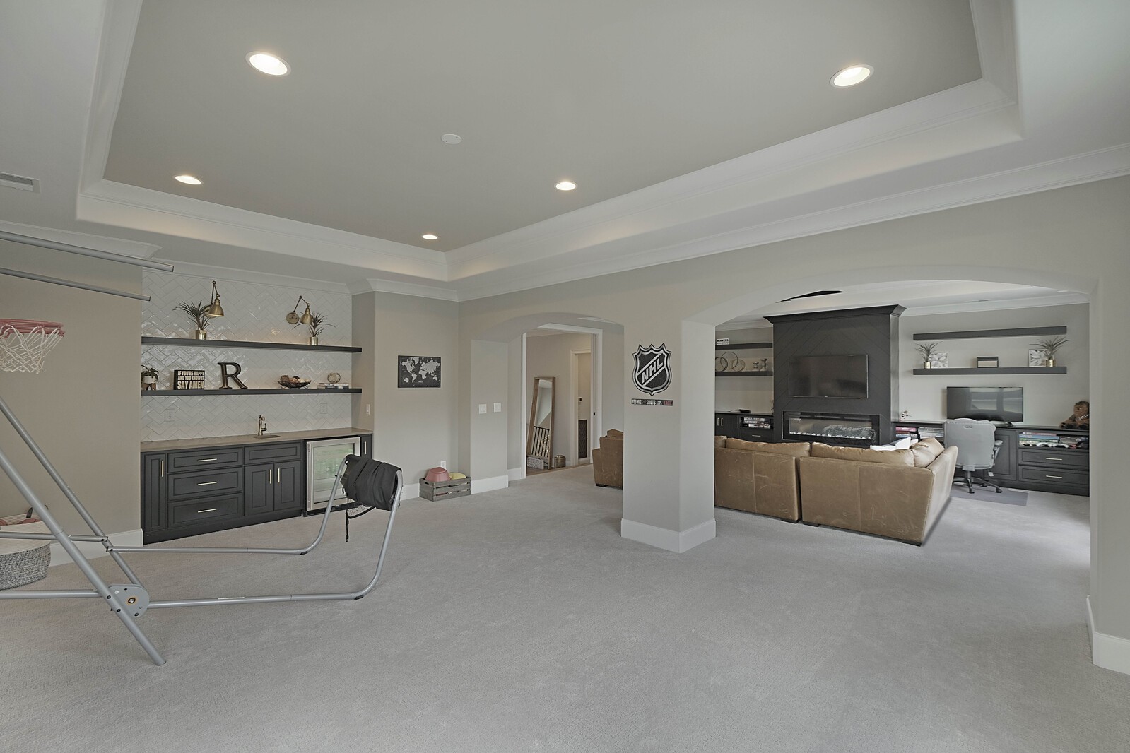 9227 Lehigh Dr