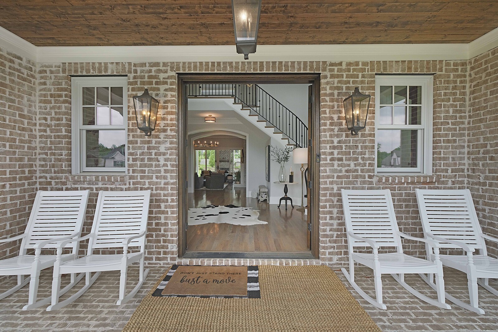 9227 Lehigh Dr