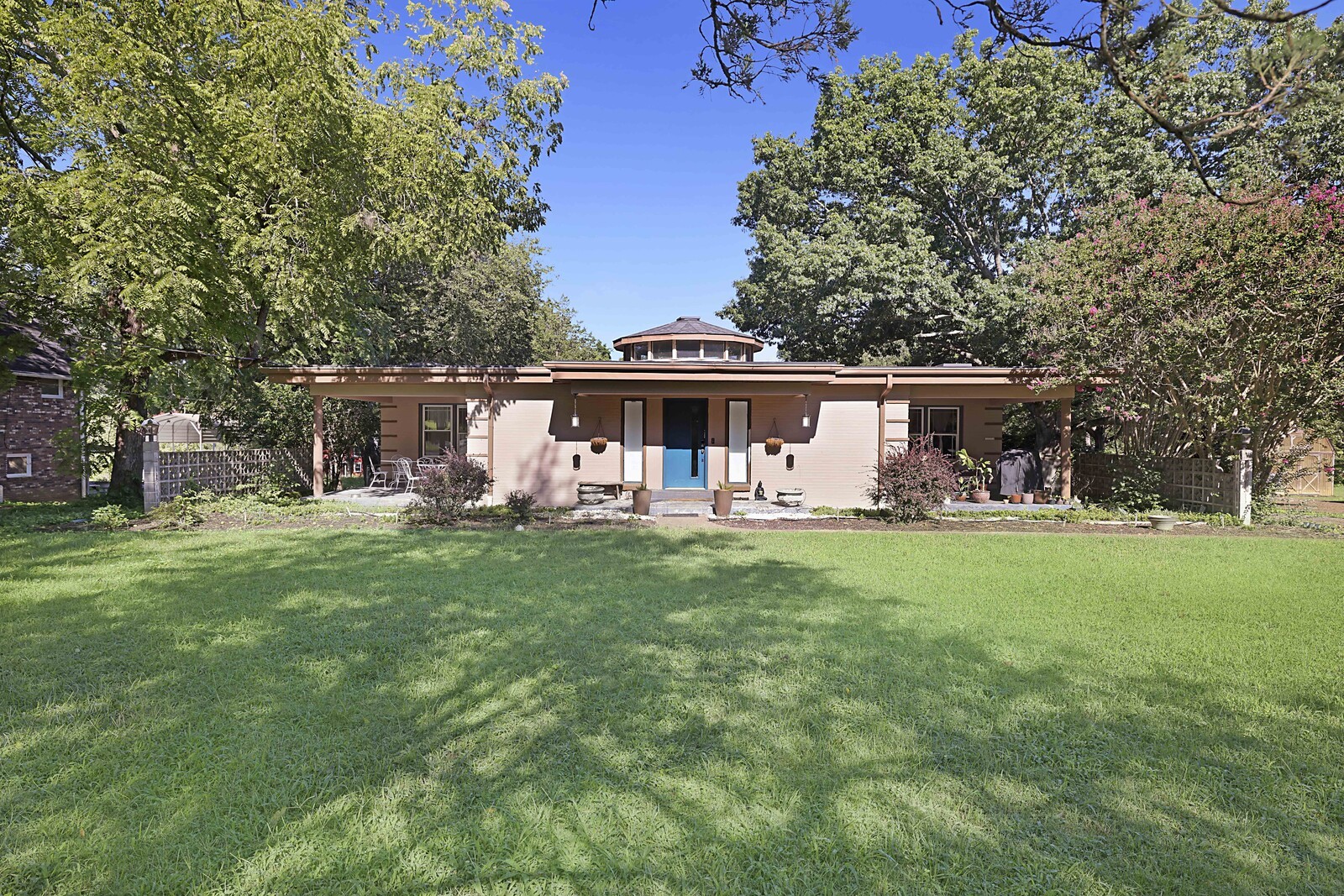 744 Howse Ave