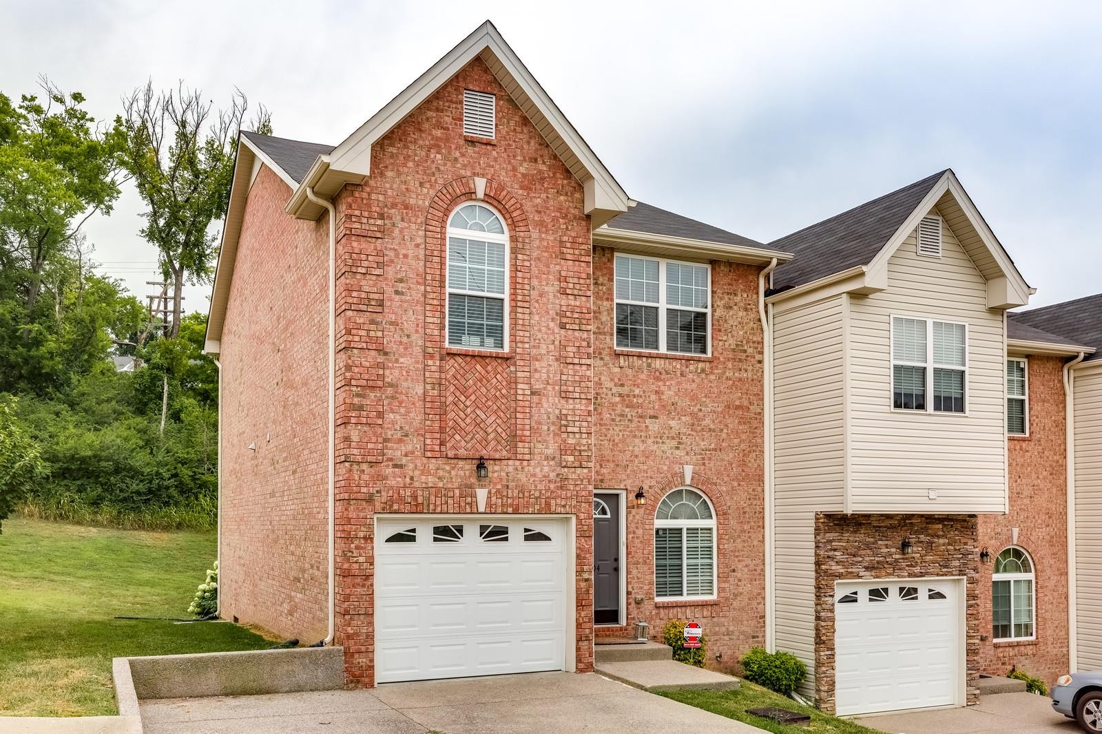 904 Spence Enclave Ct