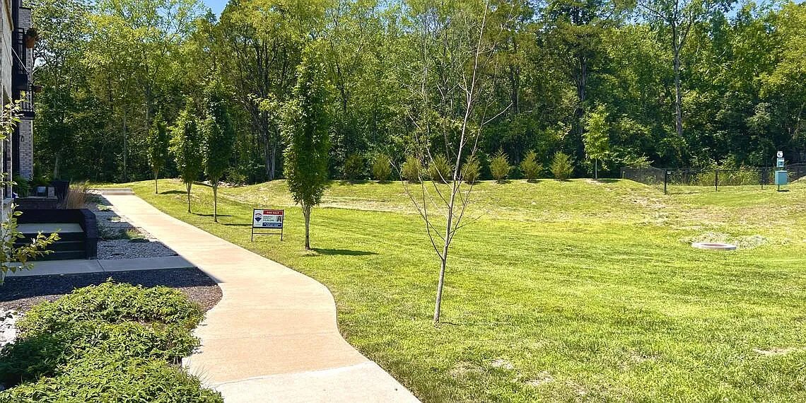 732 Inspiration Blvd Unit: 14