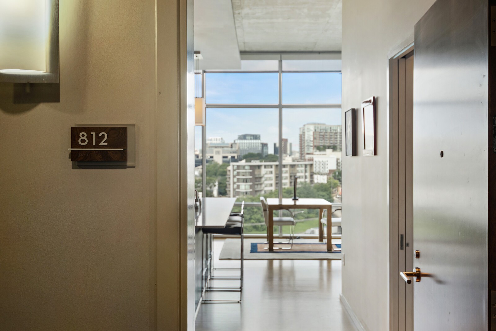 700 12th Ave, S Unit: 812