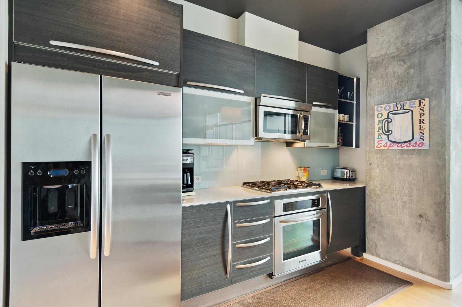 700 12th Ave, S Unit: 812