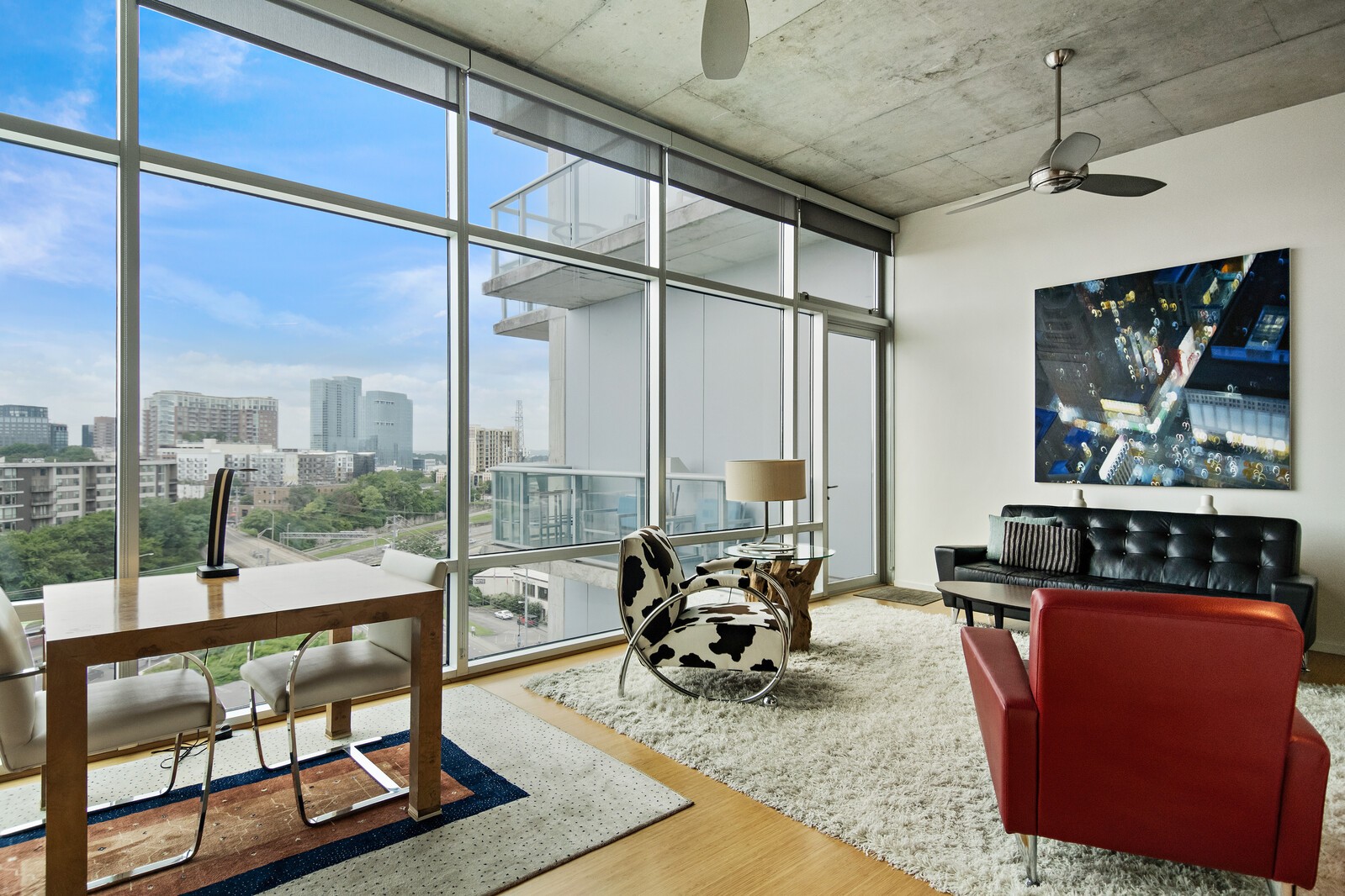 700 12th Ave, S Unit: 812